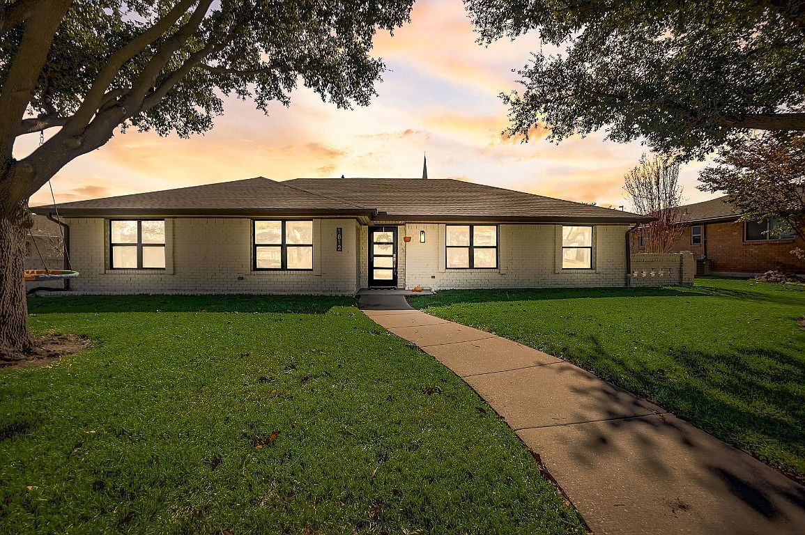 1812 Westlake Dr Plano, TX 75075 | Single Family