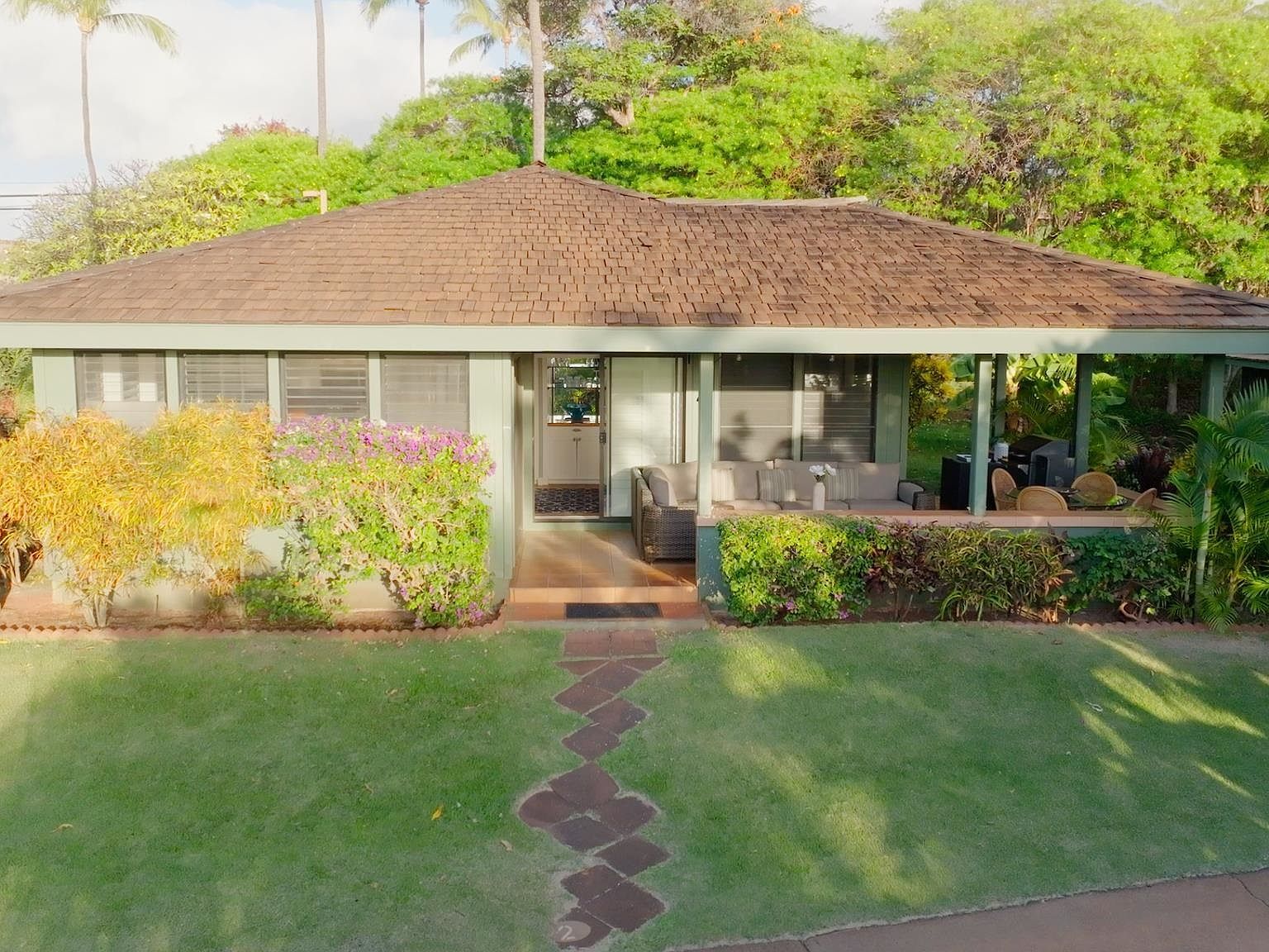 2750 Kalapu Dr APT 2 Lahaina, HI 96761  | Condominium