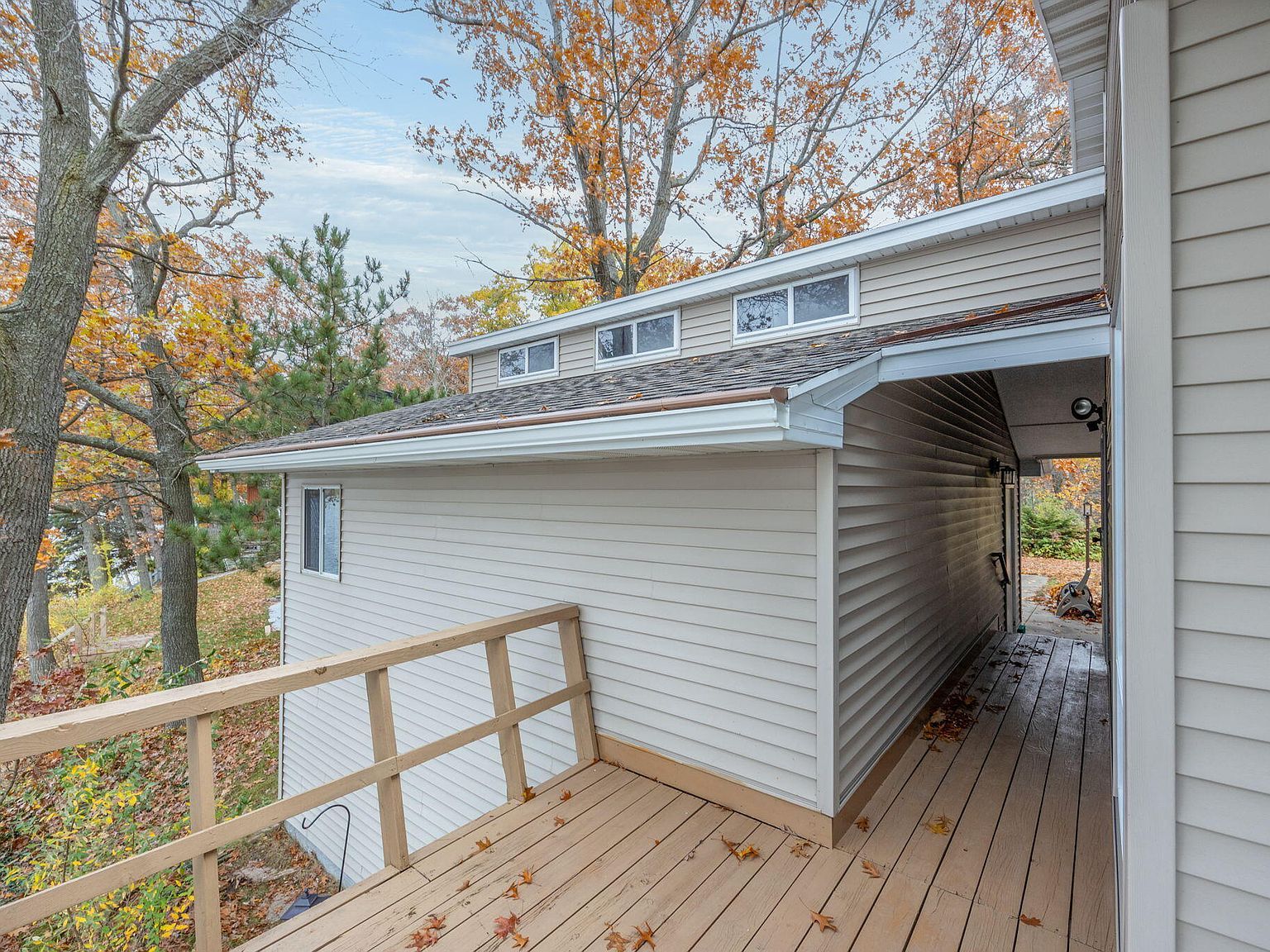 10443 Midshore Dr Mecosta, MI 49332  | Single Family