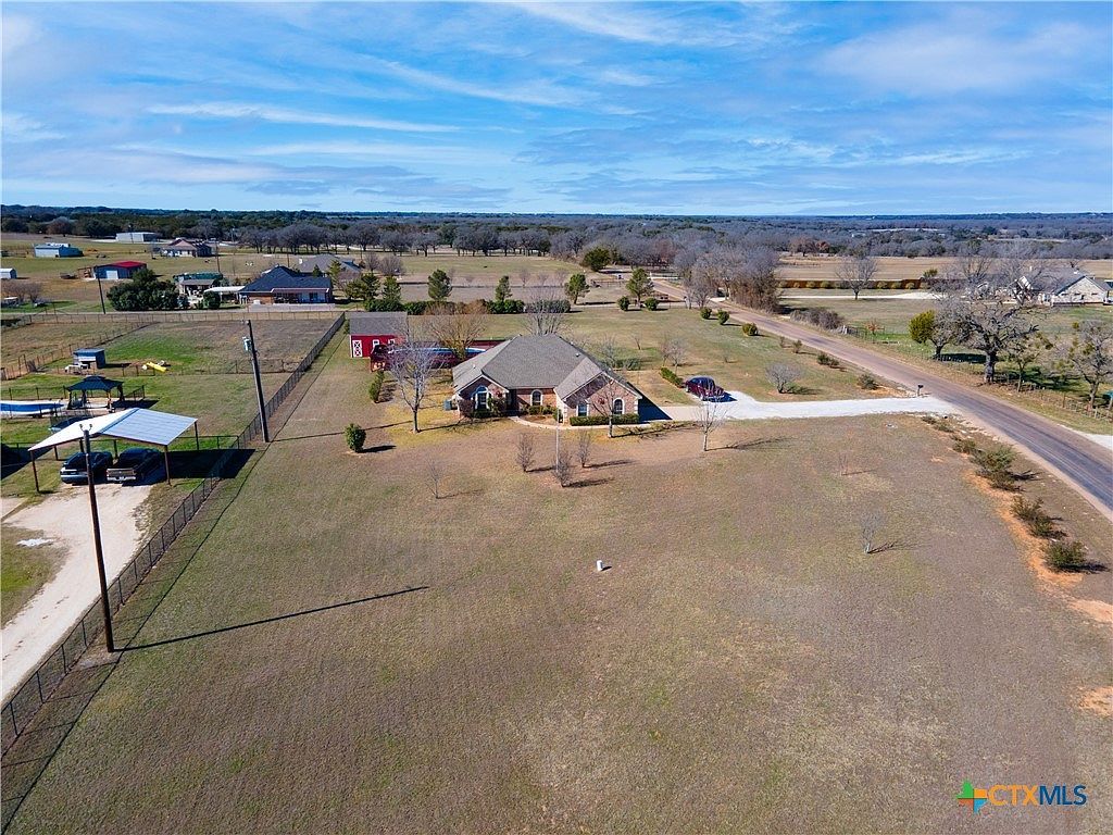 1425 Moccasin Bend Rd Gatesville, TX 76528  | Single Family