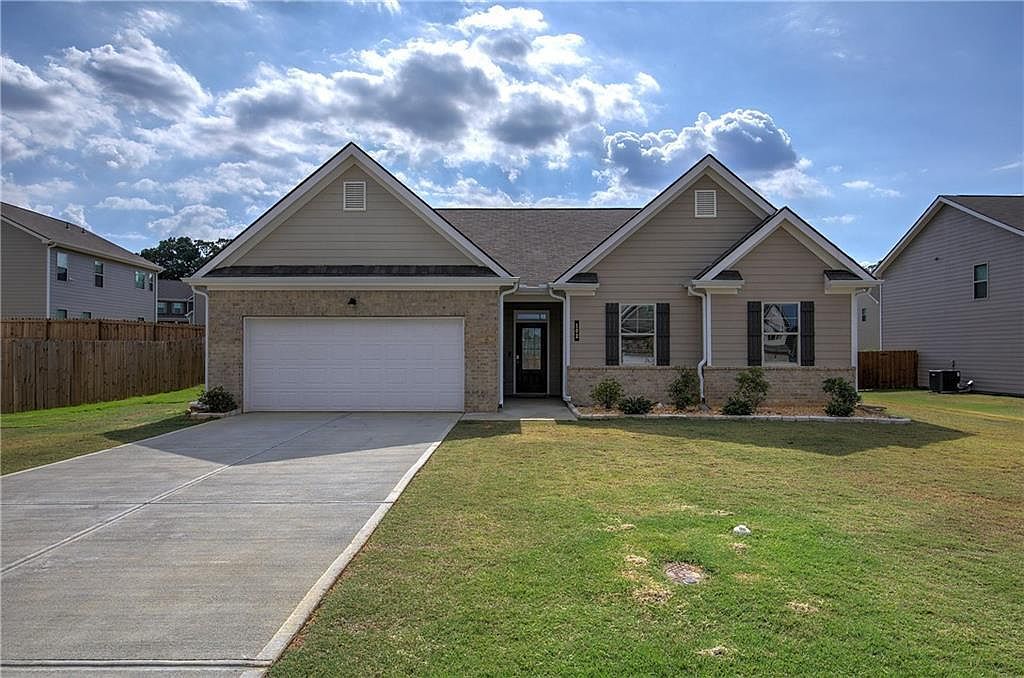 102 Crowley Dr Calhoun, GA 30701 | Single Family