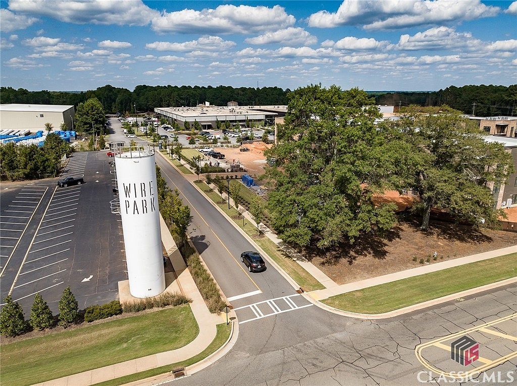 170 Elliot Cir Watkinsville, GA 30677  | Condominium