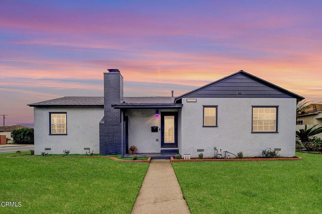 1204 W Beverly Dr Oxnard, CA 93030  | Single Family