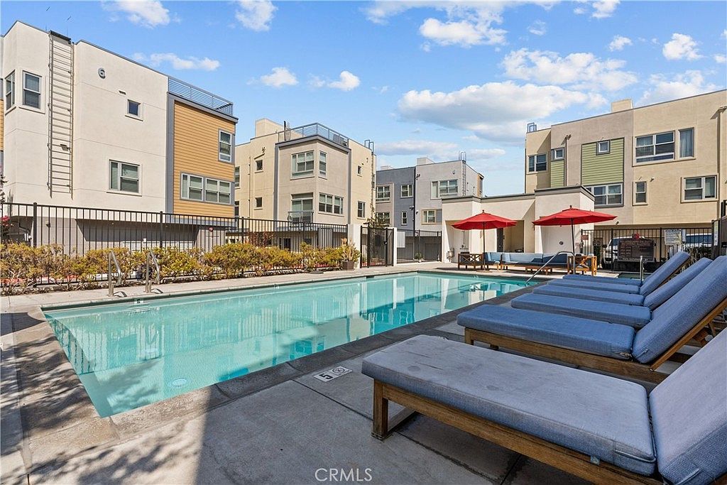 2753 Waverly Dr APT 705 Los Angeles, CA 90039 | New build