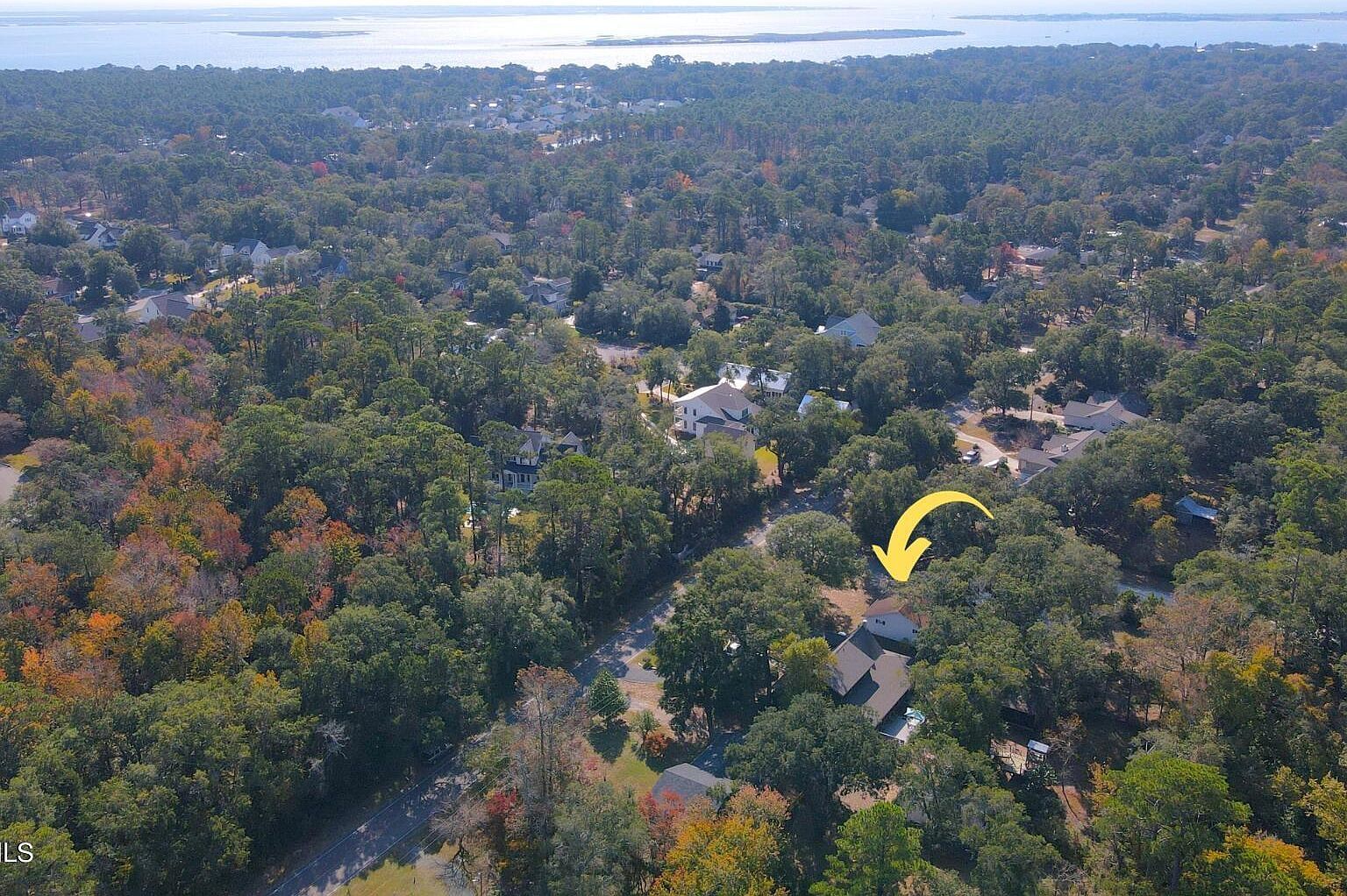 929 E Leonard St Southport, NC 28461  | Single Family