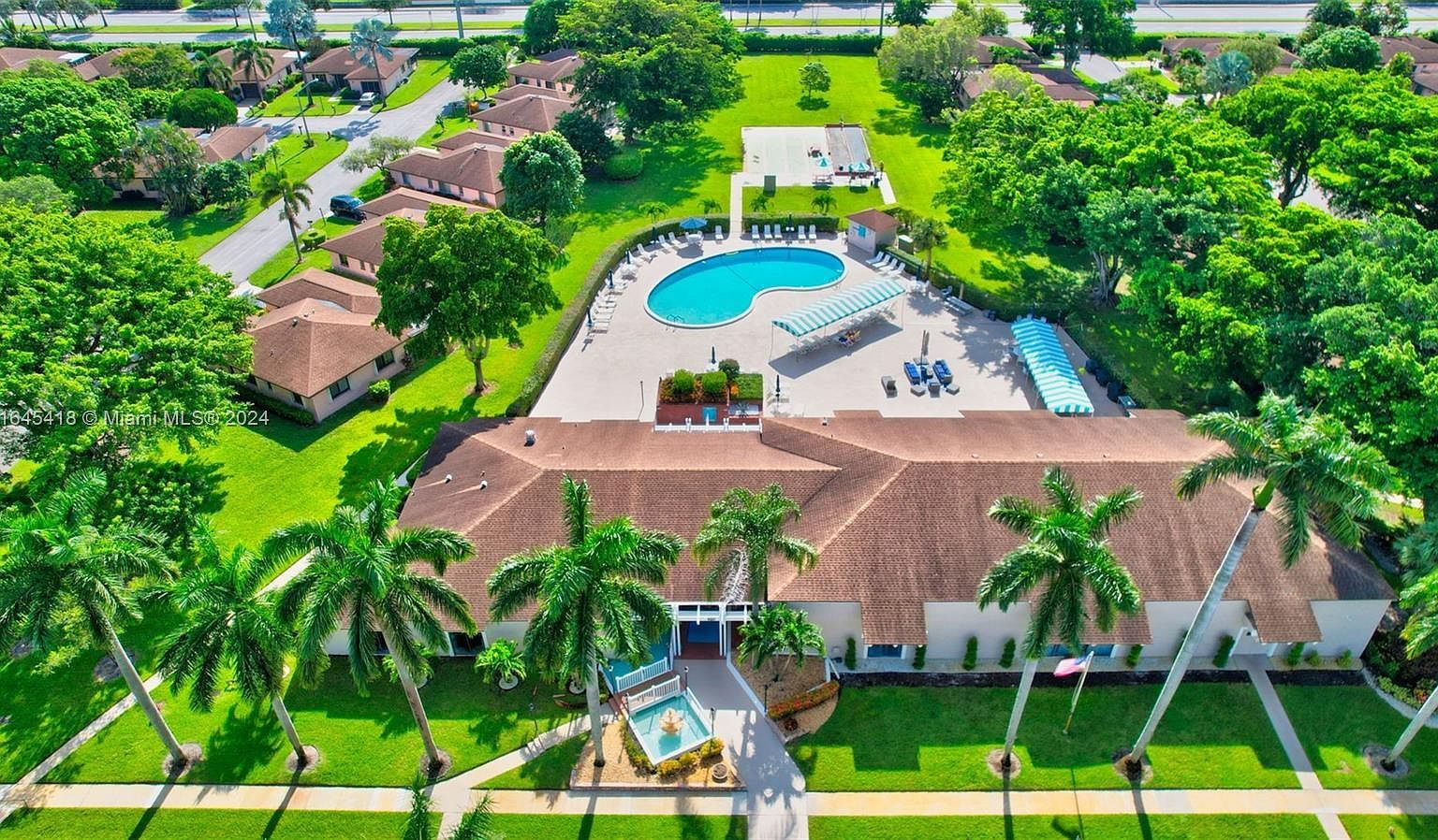 14575 Bonaire Blvd APT 308 Delray Beach, FL 33446 | Condominium