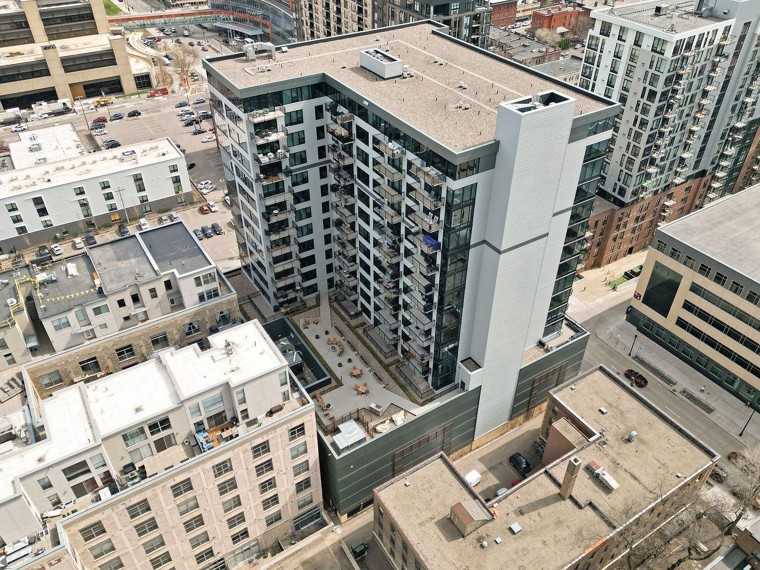 740 Portland Ave #1207 Minneapolis, MN 55415 | Condominium