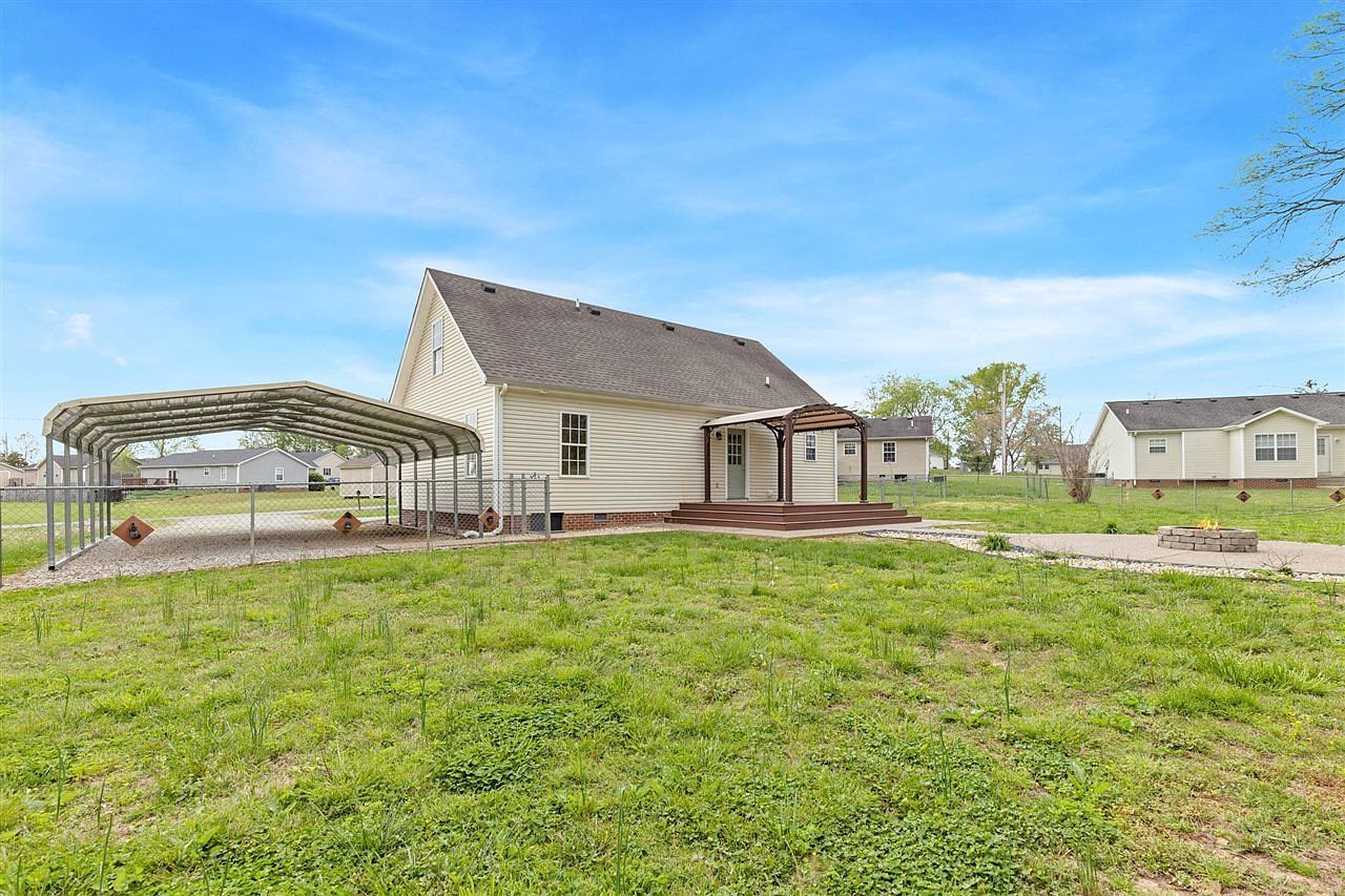 203 Molly Ave Franklin, KY 42134 | Single Family