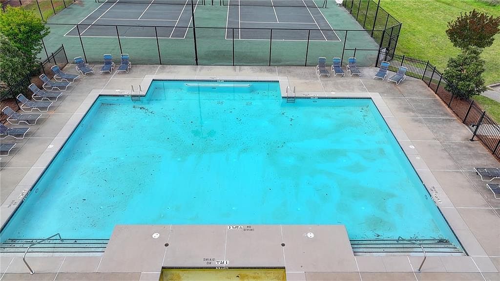 584 Amaranth Trl Hoschton, GA 30548 | Single Family