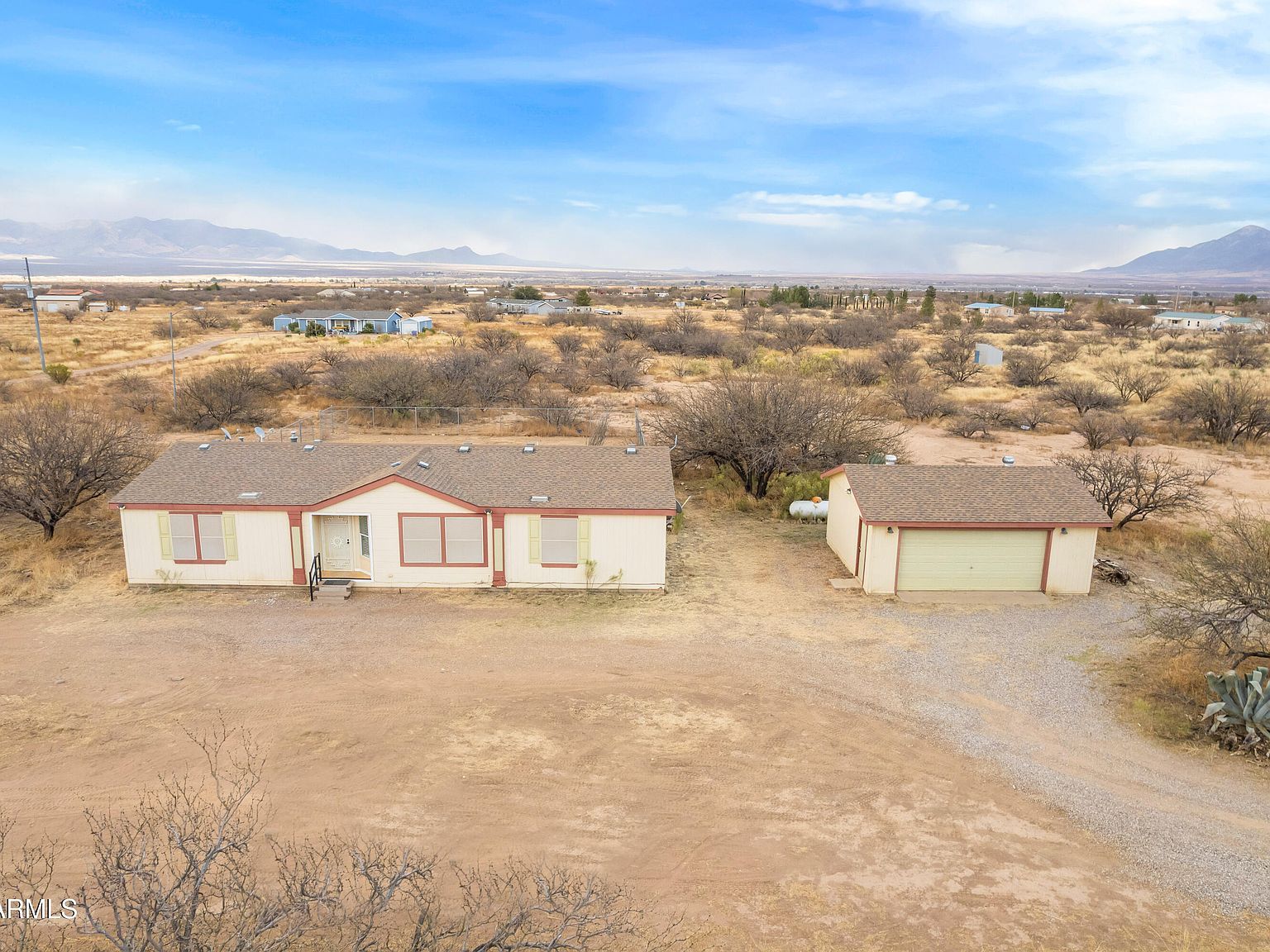 9247 S El Thuma Real Hereford, AZ 85615  | New build