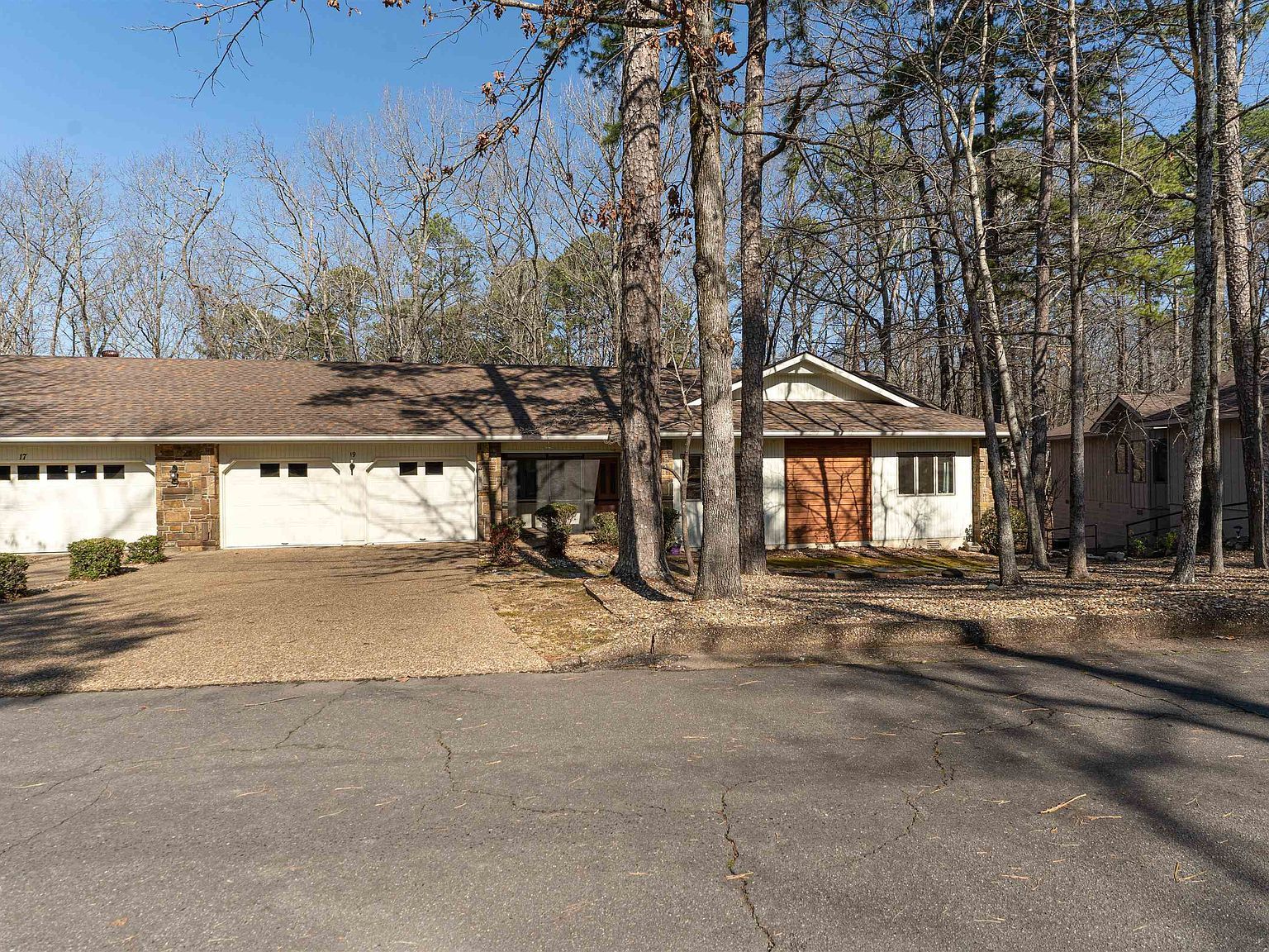 19 Emanuel Dr Hot Springs, AR 71909  | New build