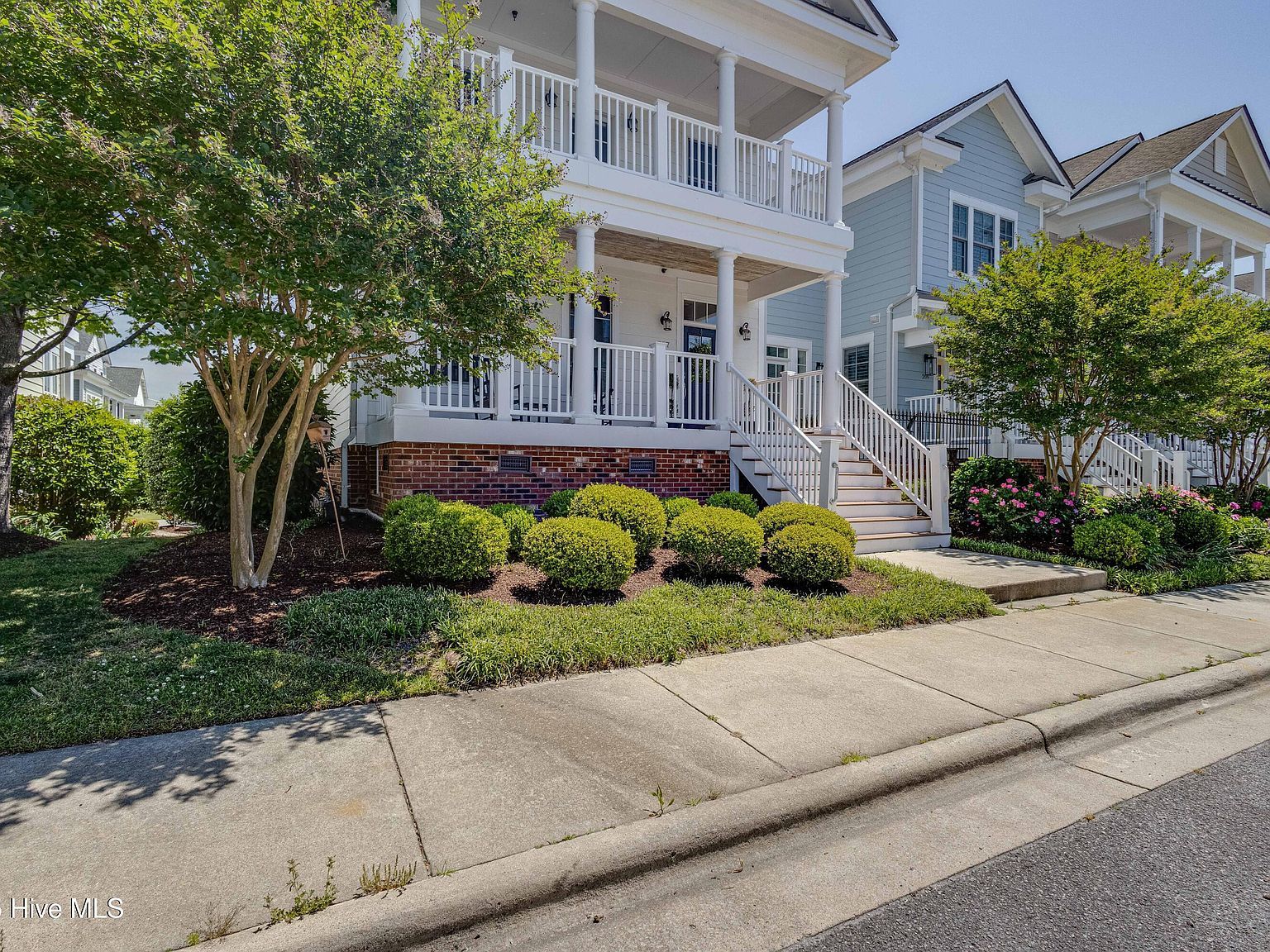 207 S Academy St Washington, NC 27889  | Condominium