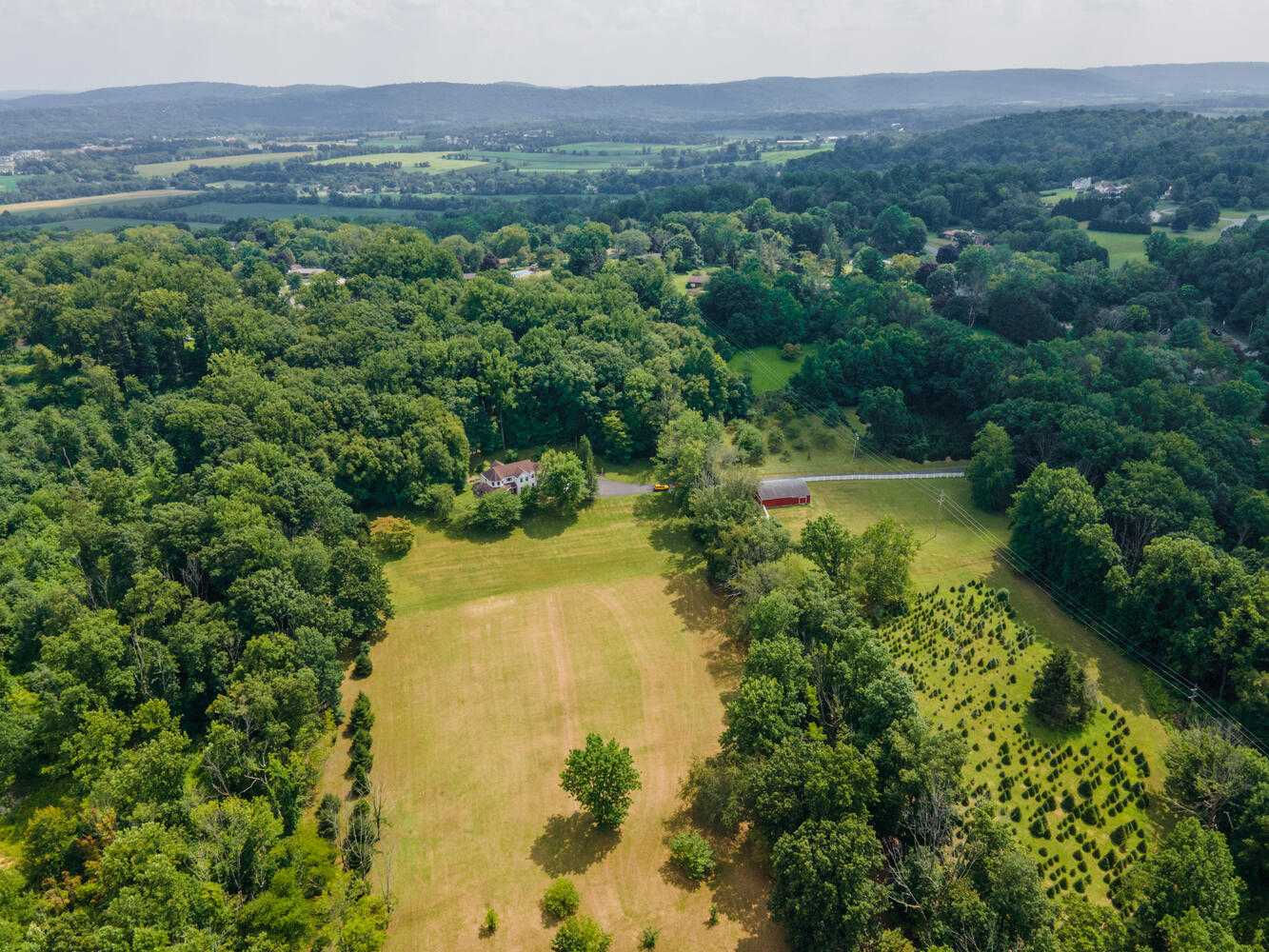 83 Mill Pond Road, Washington, NJ, USA, 7882  | Single Family