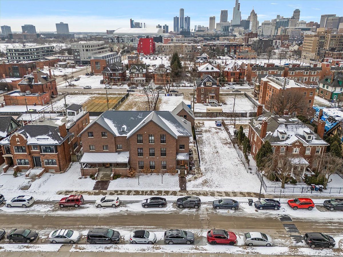 284 Eliot St APT 4 Detroit, MI 48201 | New build