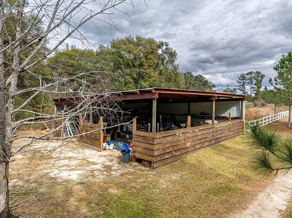 8774 Antioch Rd Adel, GA 31620  | Single Family