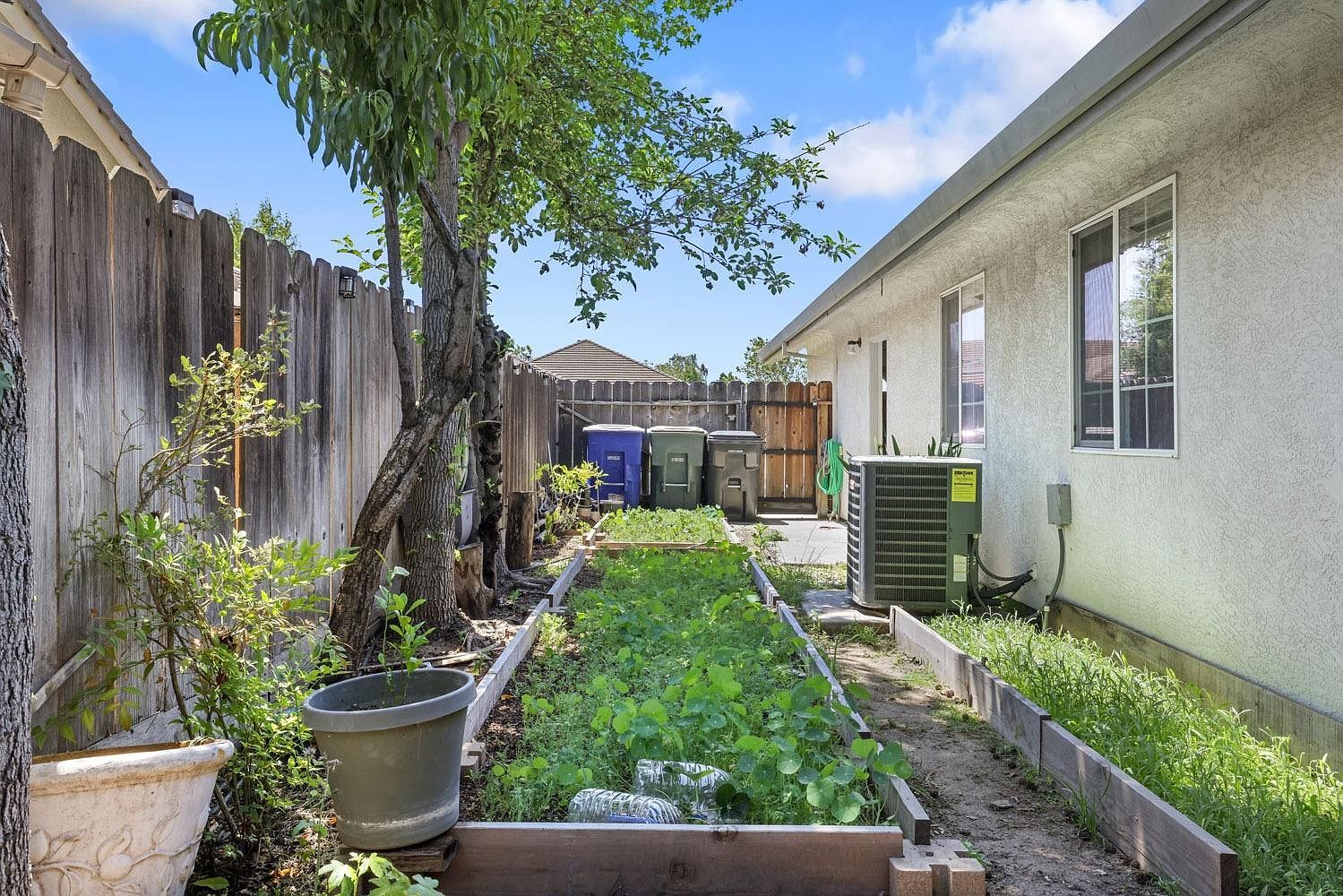 1751 Nehemiah Dr Manteca, CA 95336  | Single Family