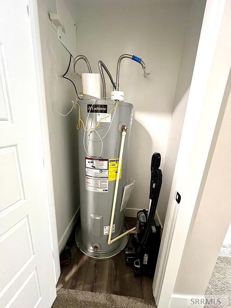 299 Hummingbird Way Sugar City, ID 83448 | New build