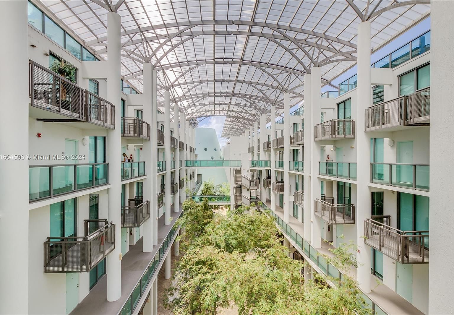 6000 Collins Ave APT 517 Miami Beach, FL 33140  | Condominium