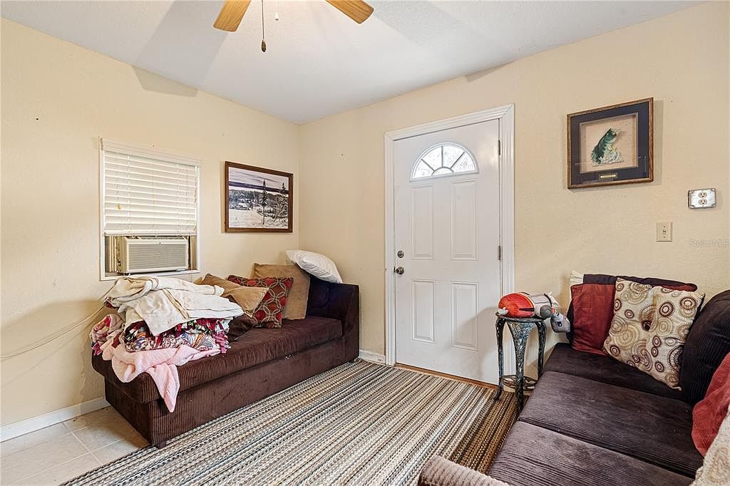 1119 County Road 457 Lake Panasoffkee, FL 33538 | Single Family