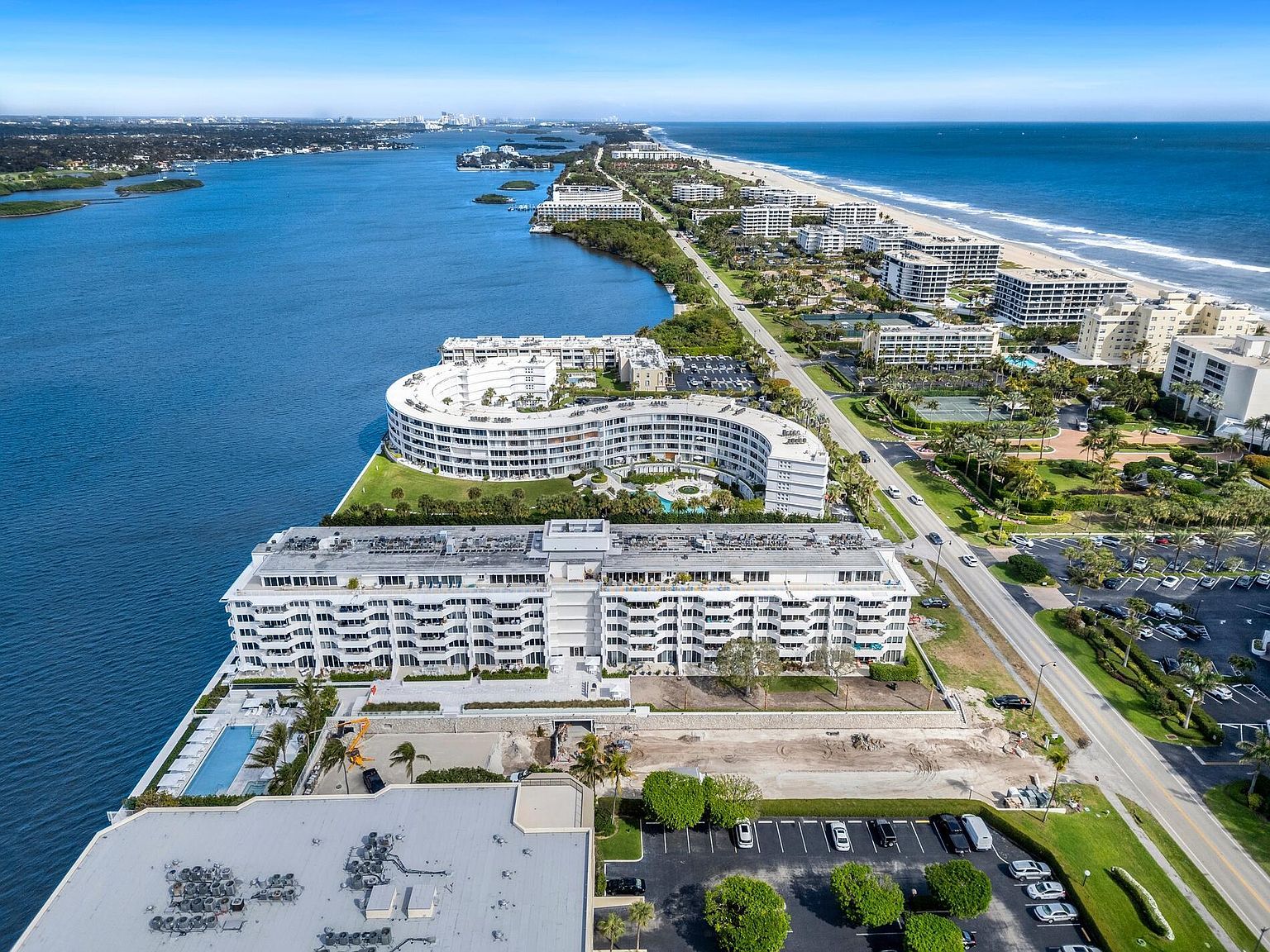 2773 S Ocean Blvd #3140 Palm Beach, FL 33480  | Condominium