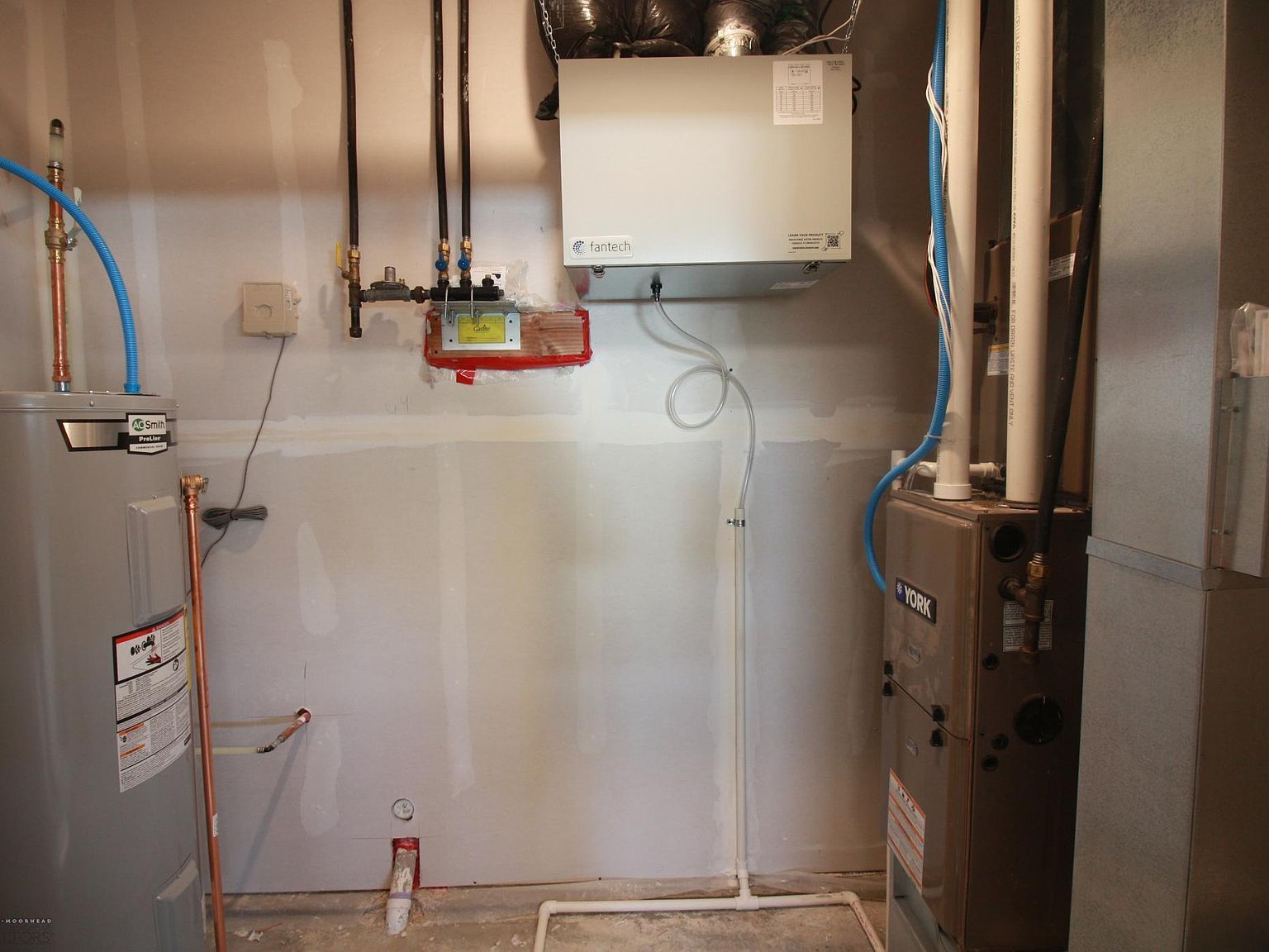 305 Prairie Dr N Hankinson, ND 58041  | Single Family