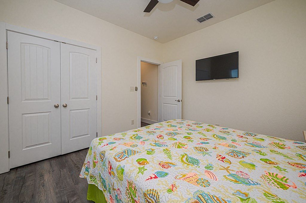 208 Ridge Harbor Dr Rockport, TX 78382 | Single Family