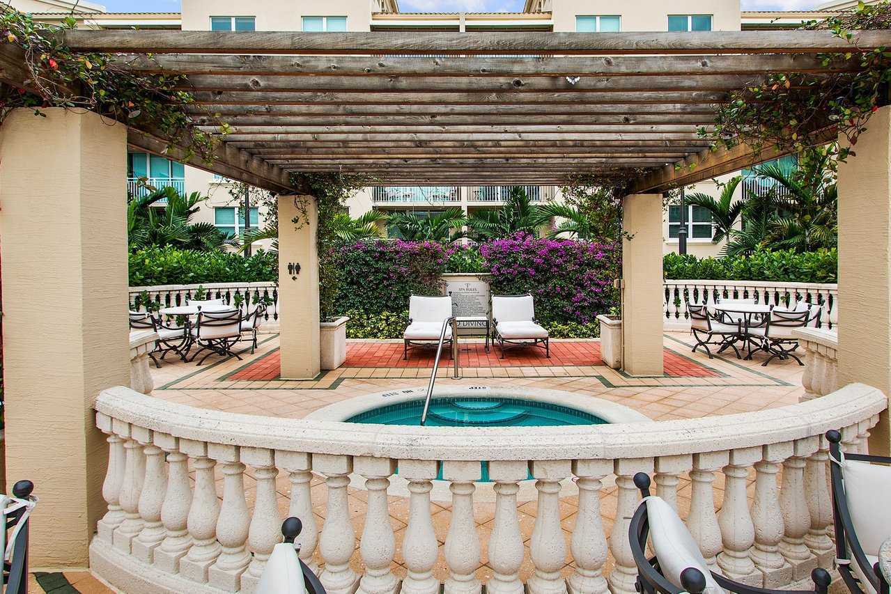 99 Southeast Mizner Boulevard #601, Boca Raton, FL, USA, 33432  | Condominium