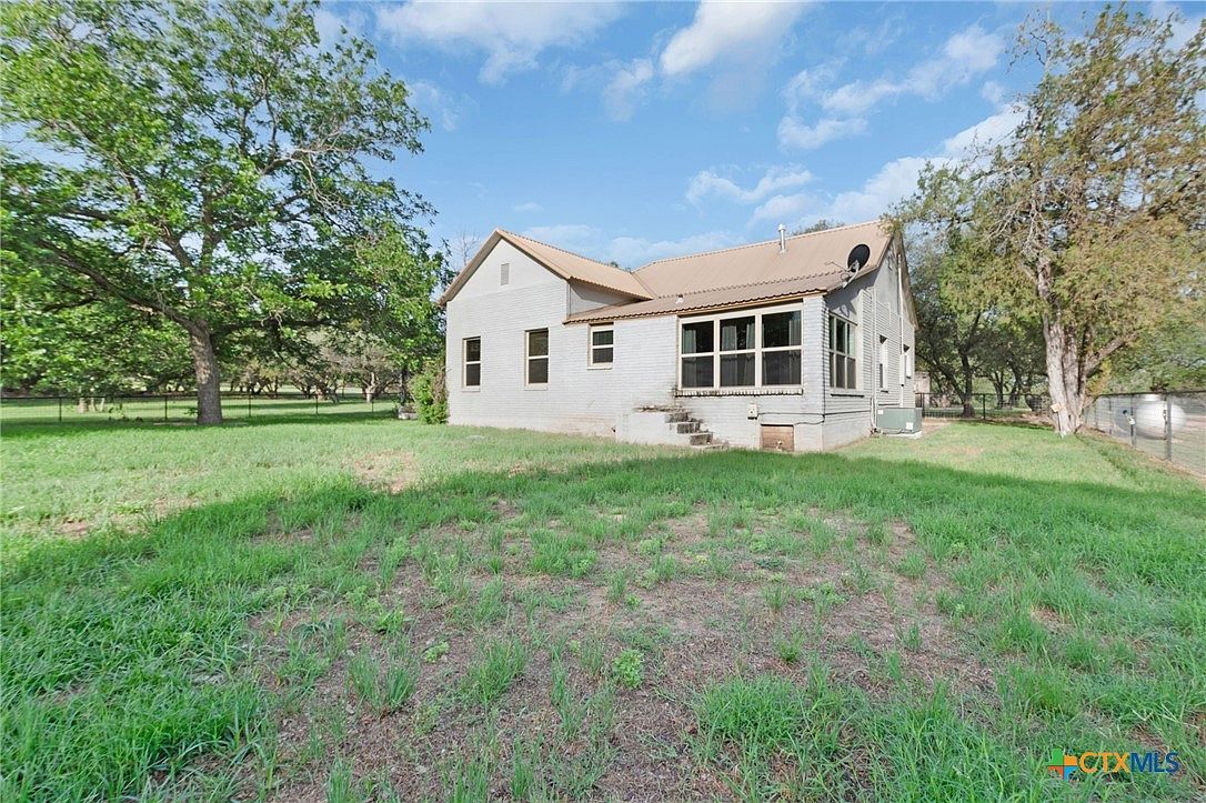 4175 S Highway 183 Lampasas, TX 76550  | Single Family