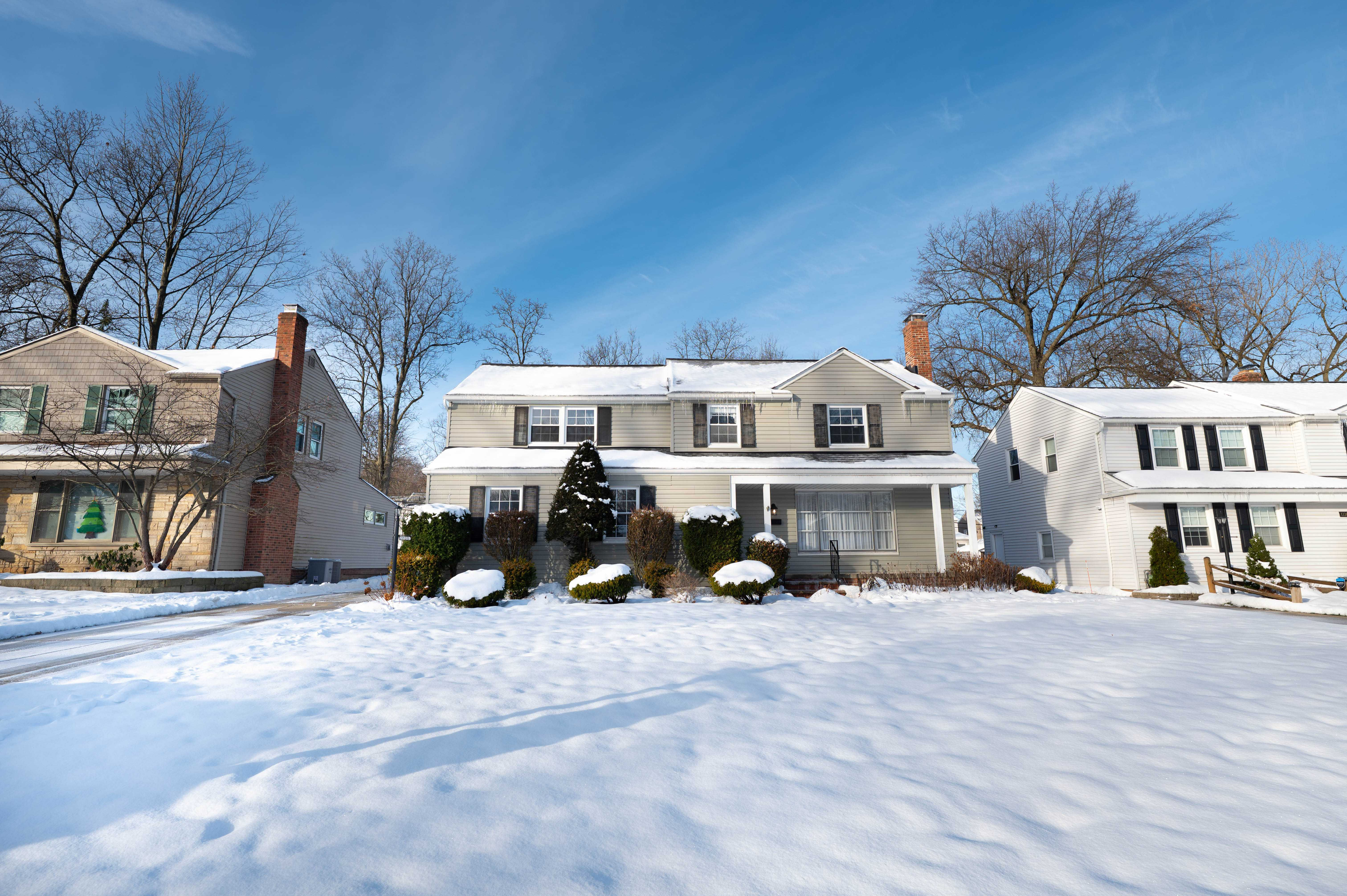 1120 Croyden Road, Lyndhurst, OH, USA, 44124  | Single Family