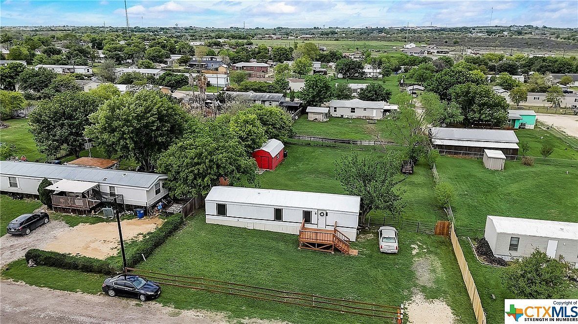 1132 Debbie Dr Marion, TX 78124  | New build