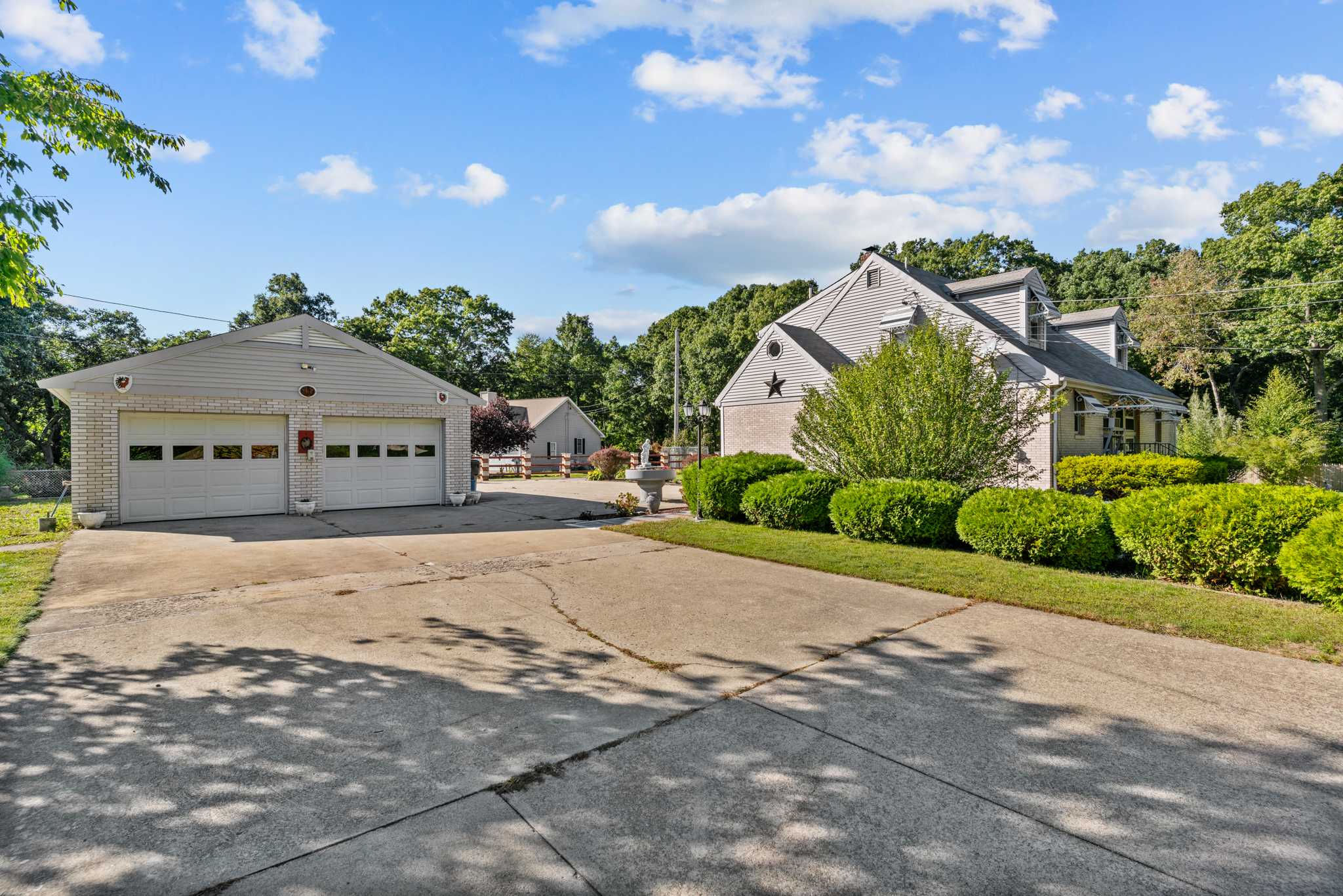 60 Biltmore Avenue, Cumberland, RI, USA, 2864 | Single Family