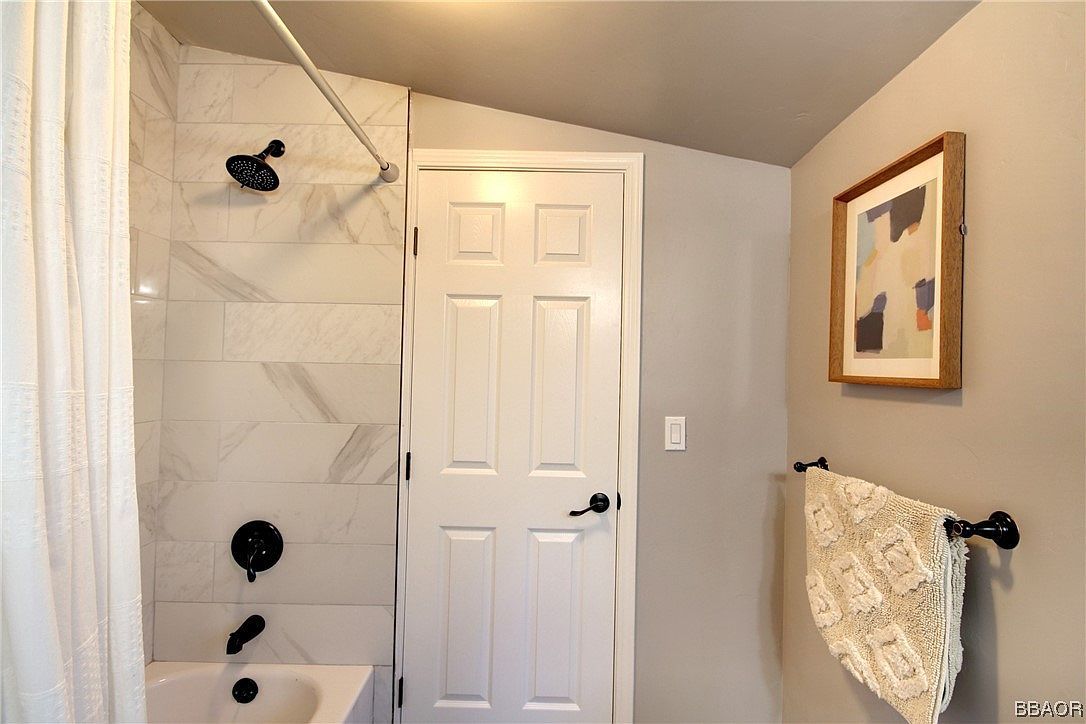 745 Eureka Dr Big Bear Lake, CA 92315 | Single Family