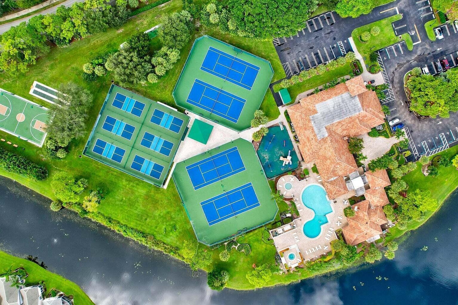 300 Crosswinds Dr APT E2 Greenacres, FL 33413 | Condominium