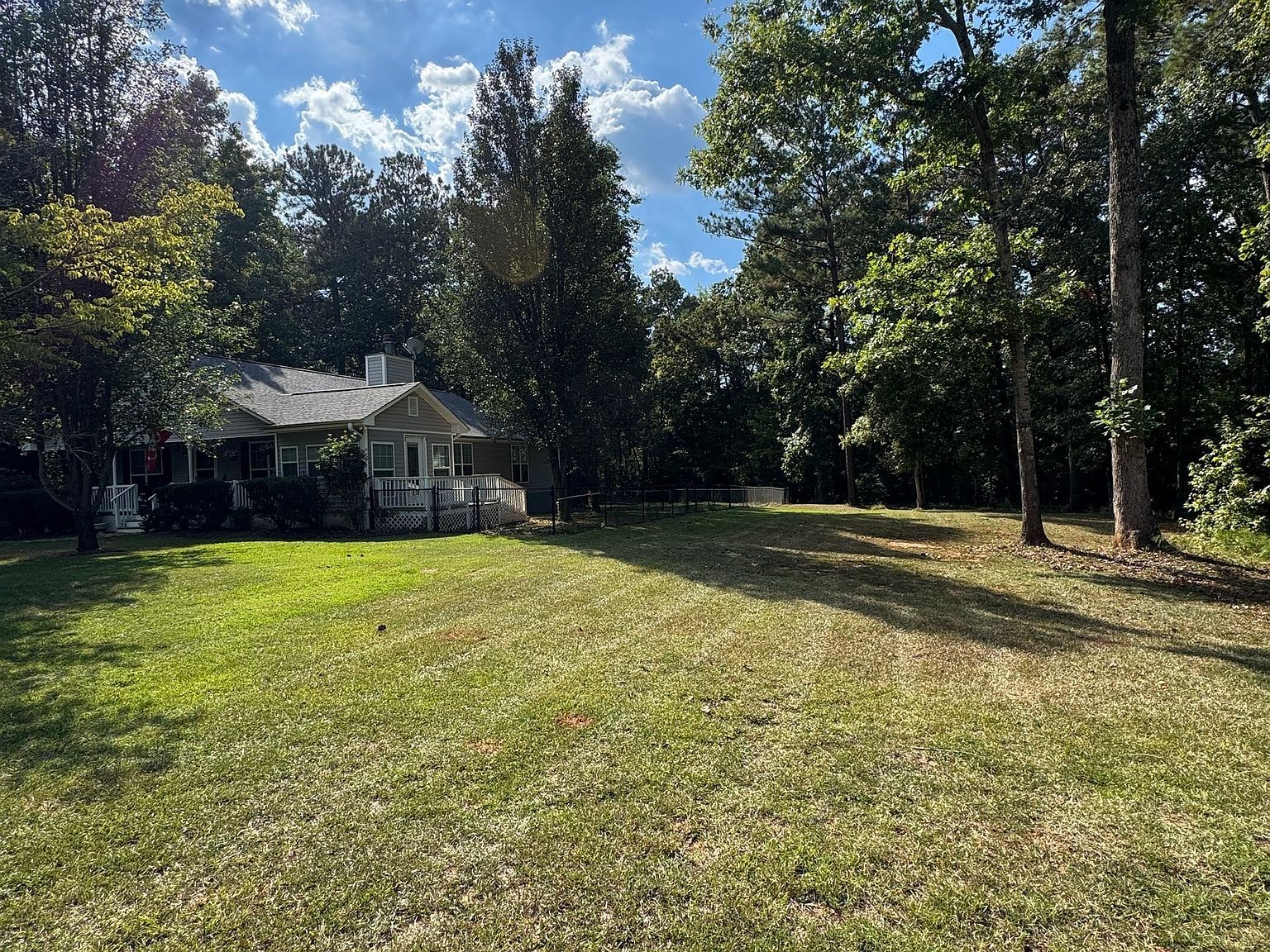 211 Sunfish Trl Eatonton, GA 31024  | Single Family