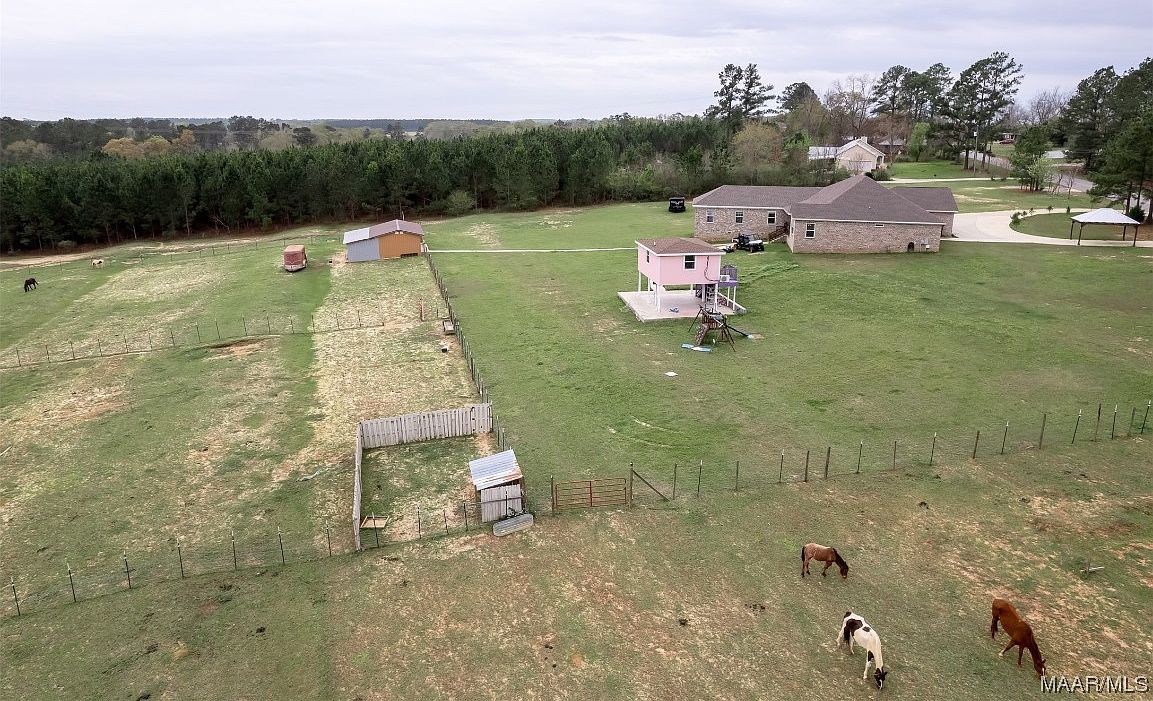 955 S County Road 33 Ashford, AL 36312 | Single Family