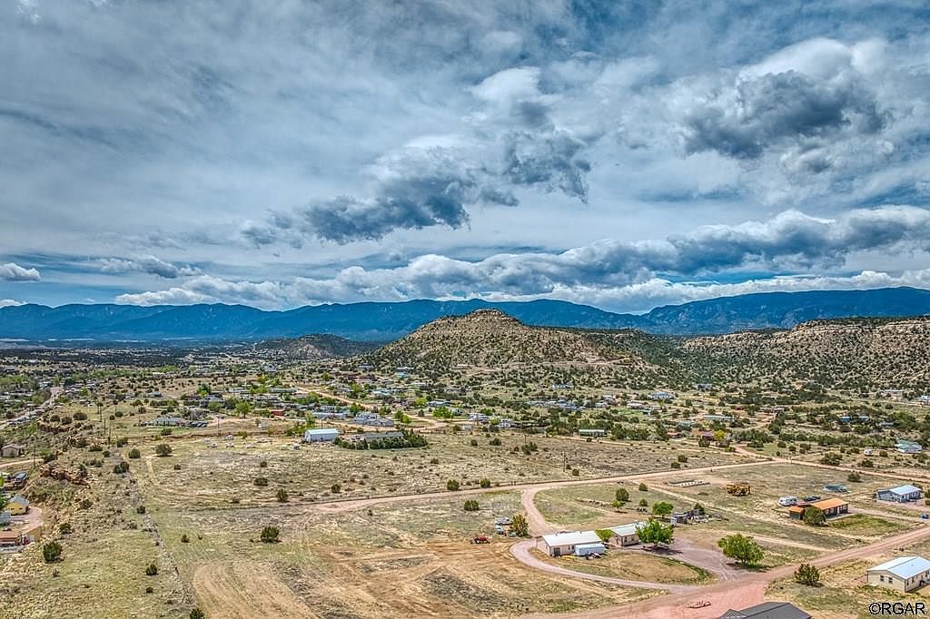 6 Ridgeway Dr Florence, CO 81226  | New build