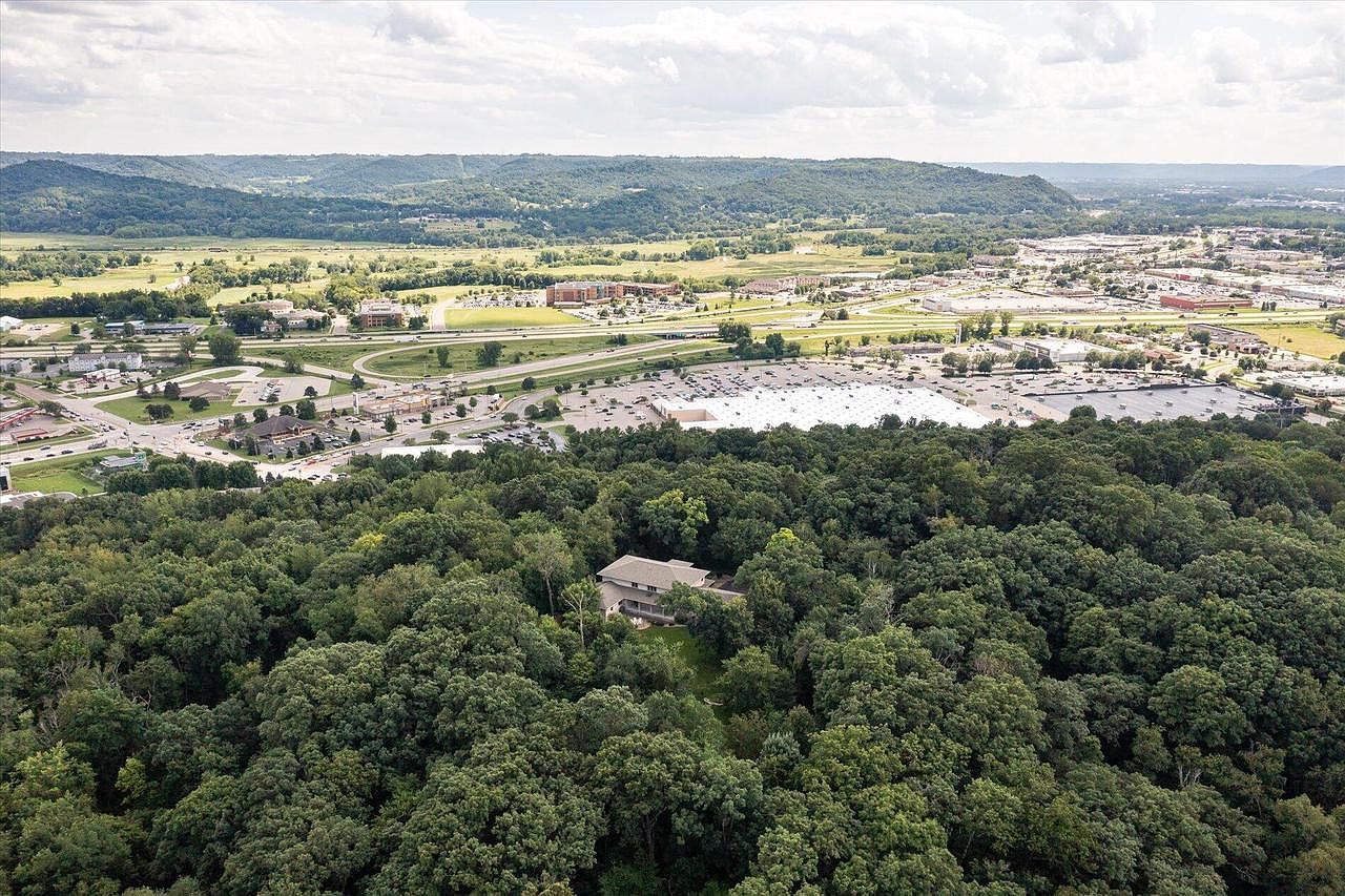 3031 Wild Rose Ln Onalaska, WI 54650 | Single Family