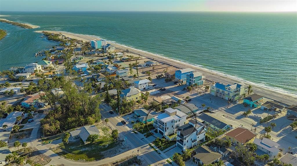 1210 Gulf Blvd Englewood, FL 34223  | Single Family