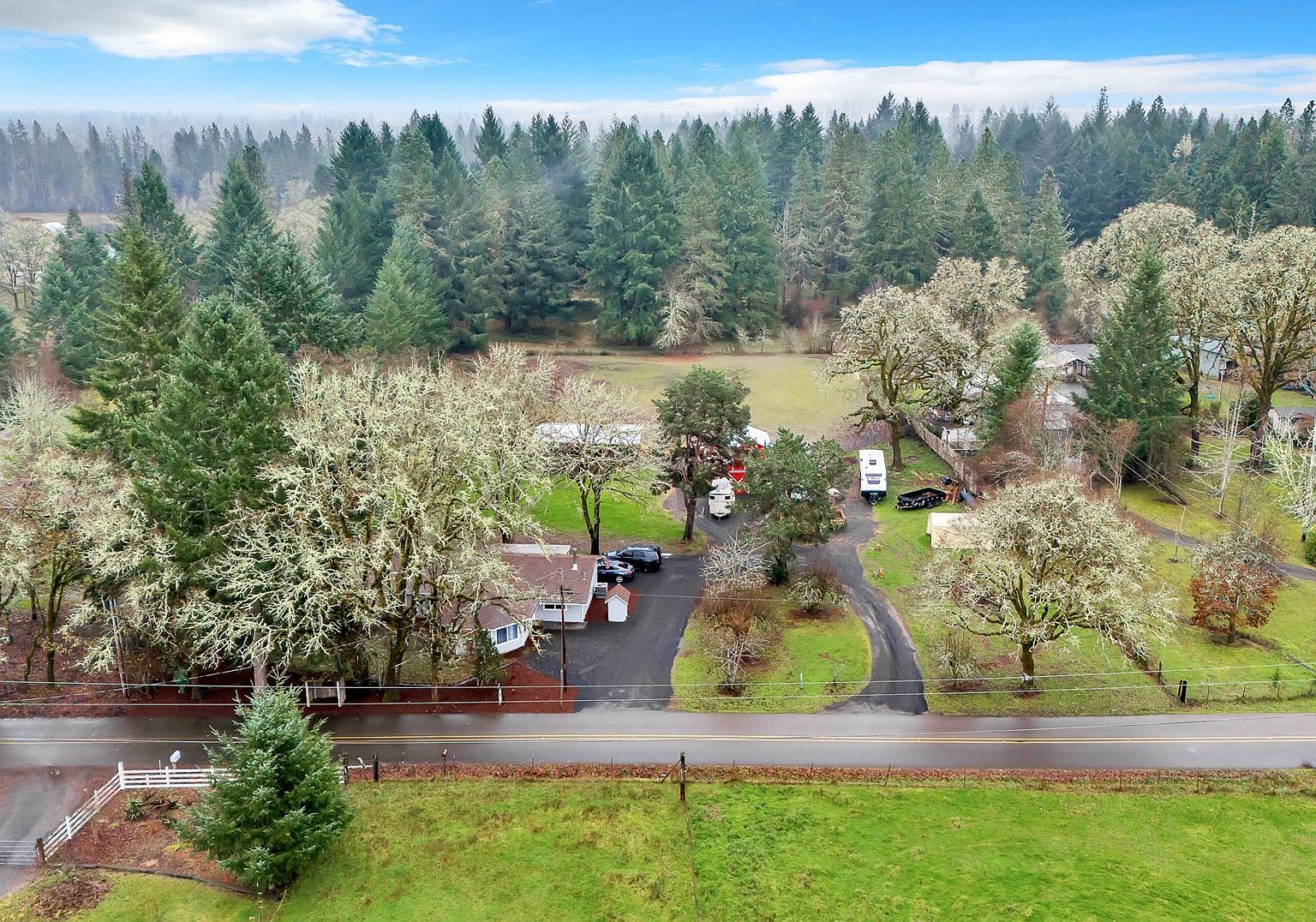 25020 Oak Ln Elmira, OR 97437 | Single Family