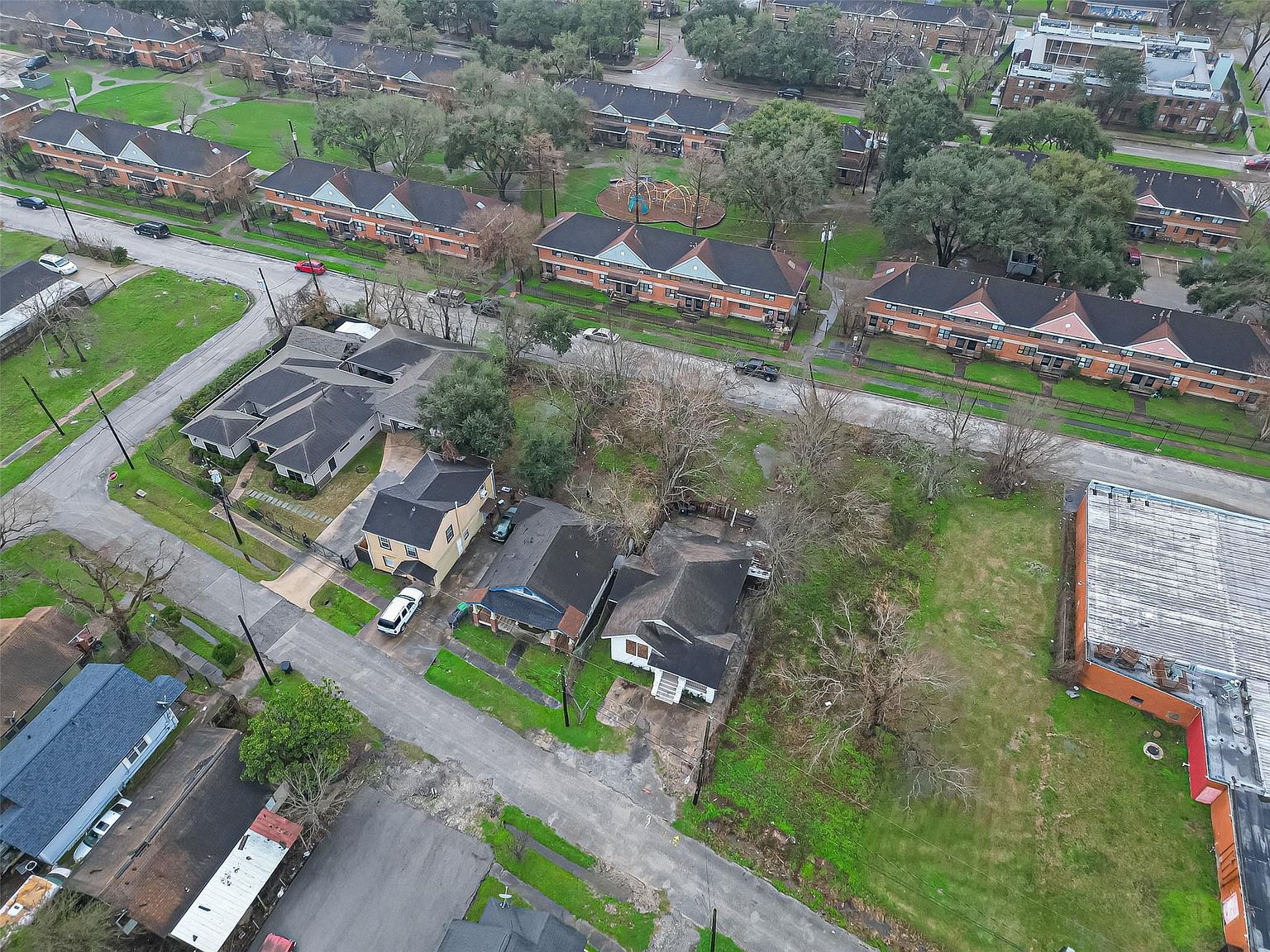 3280 Berry St Houston, TX 77004  | Single Family