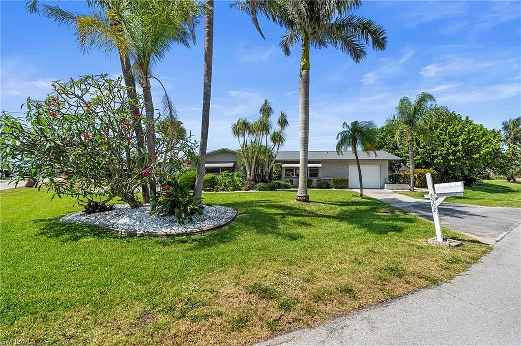 4902 Seville Ct Cape Coral, FL 33904 | Single Family