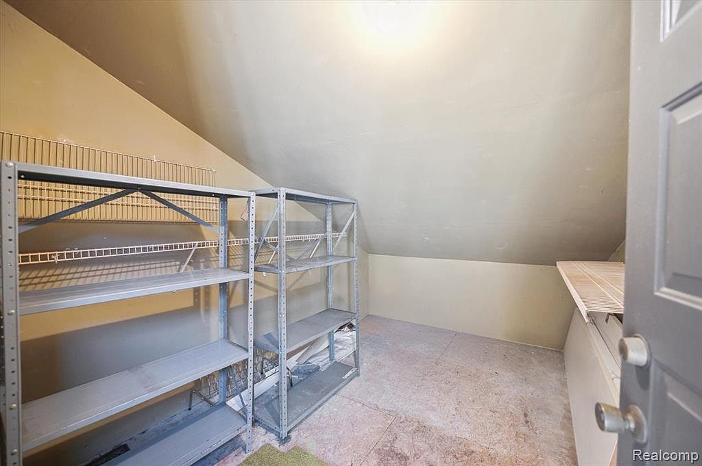 9836 Hawthorne Glen Dr Grosse Ile, MI 48138 | Condominium