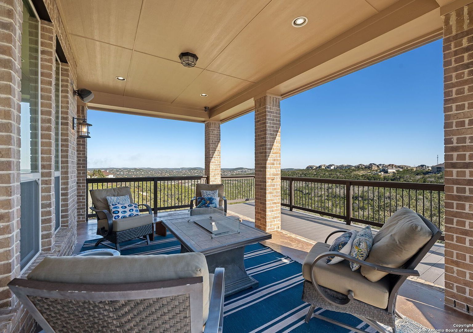 8206 Winecup Hl San Antonio, TX 78256 | Single Family