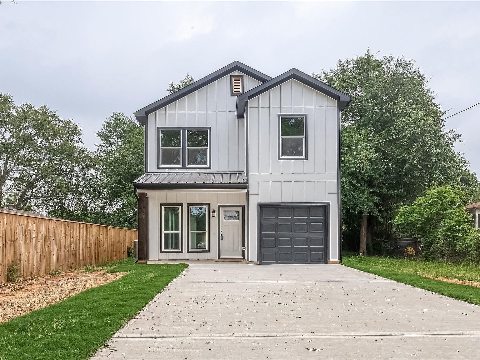 2710 Dewey St Waller, TX 77484  | Single Family