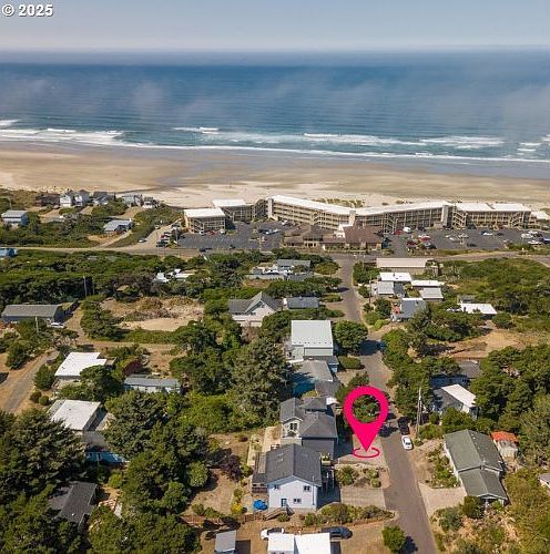 4604 Falcon St Florence, OR 97439  | Single Family