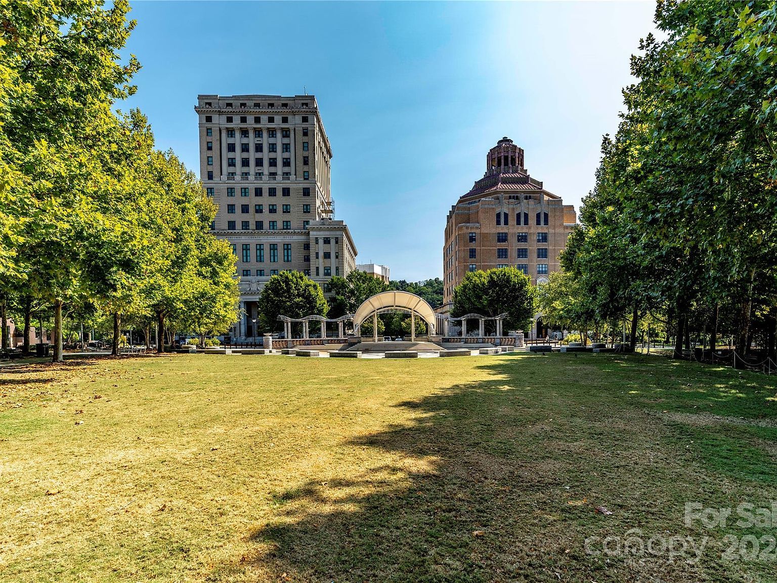138 S French Broad Ave Asheville, NC 28801  | Single Family