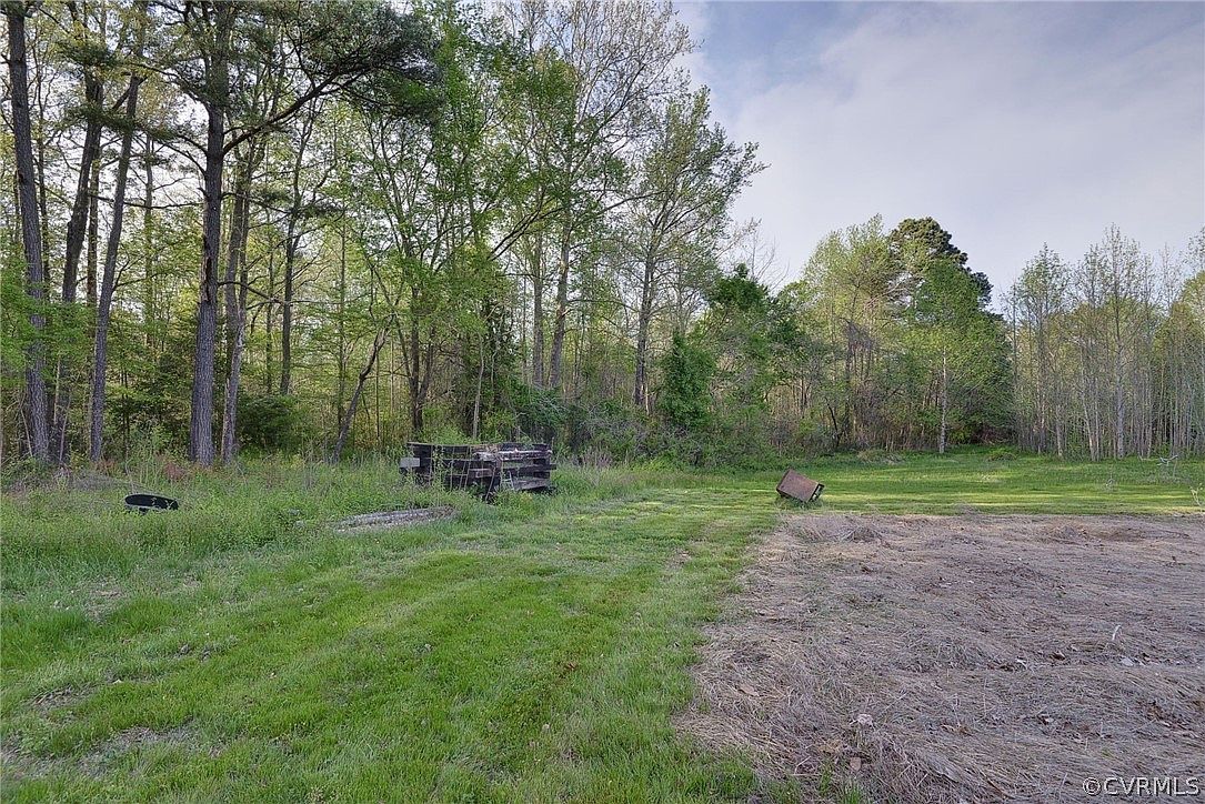 1708 Lewis B Puller Memorial Hwy Saluda, VA 23149 | Single Family