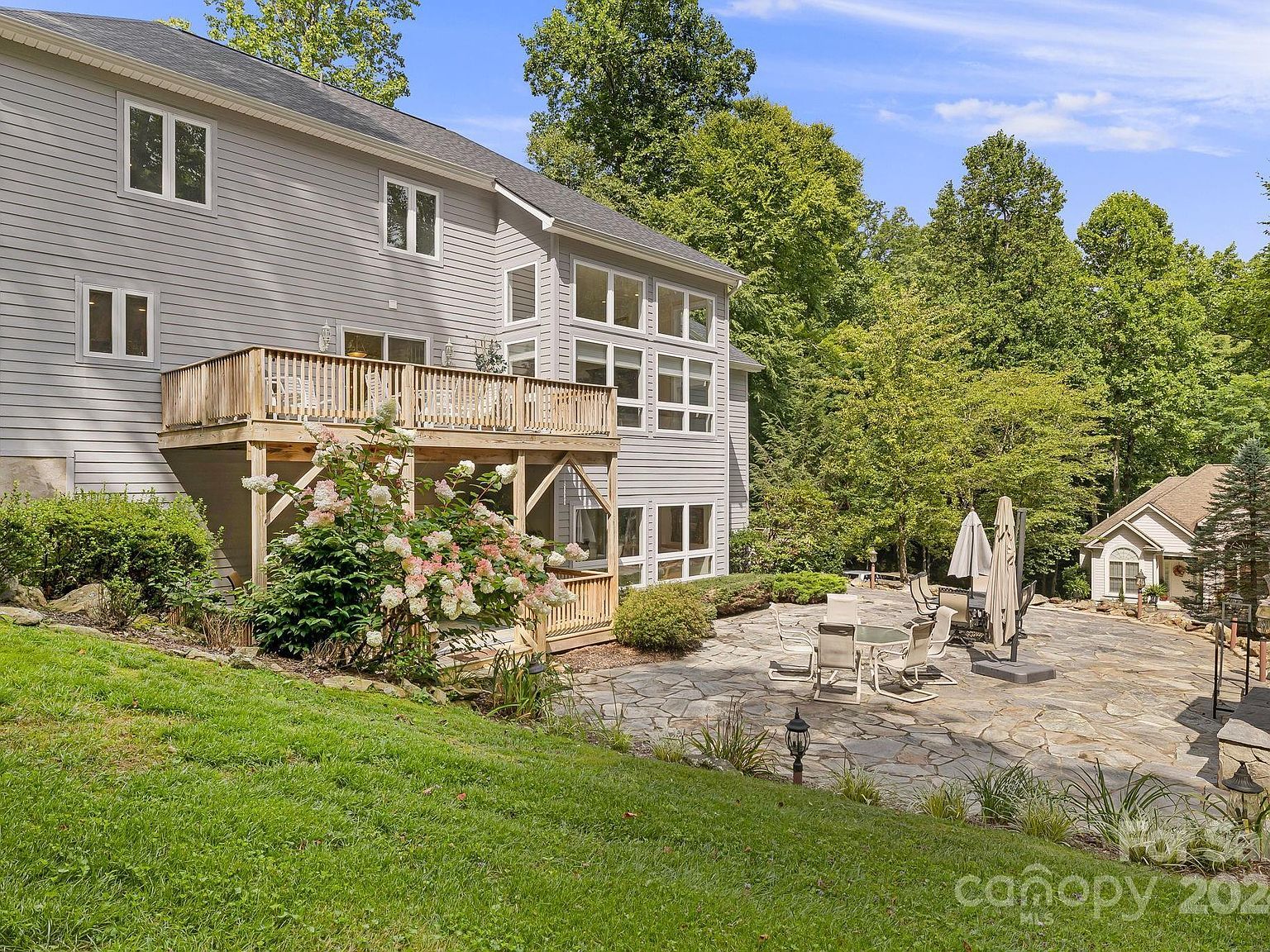 36 Marigold Ct Waynesville, NC 28786  | Single Family