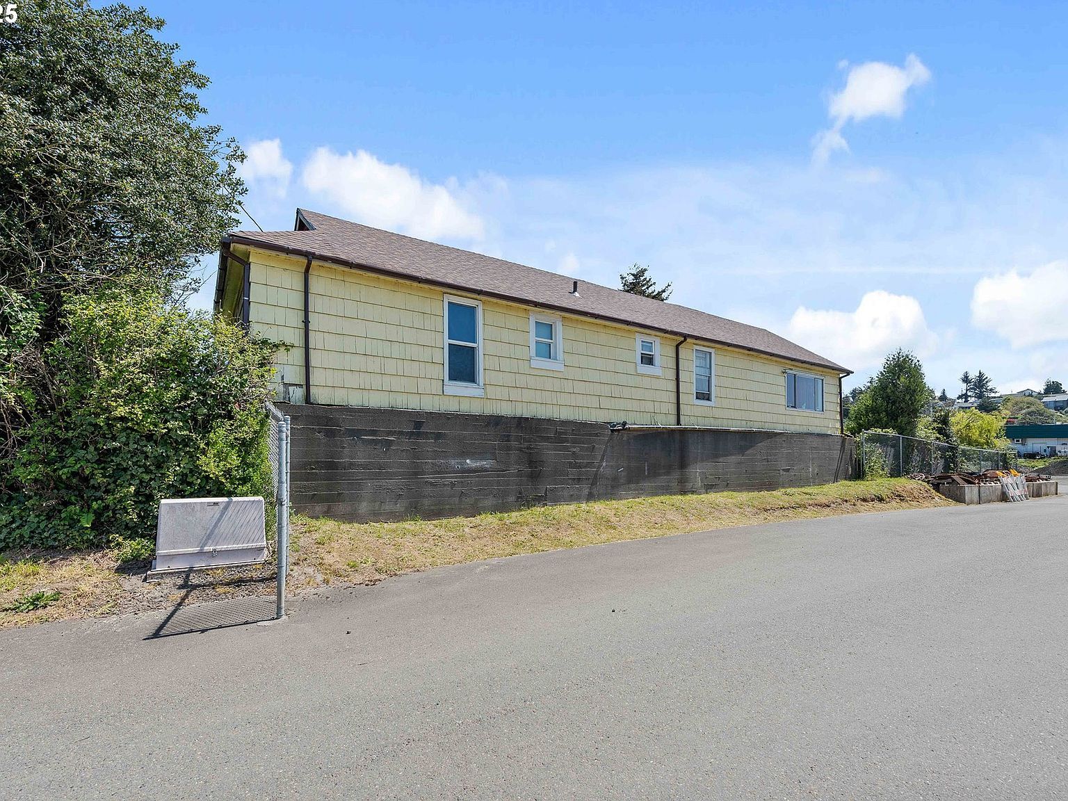 1902 Monroe St North Bend, OR 97459  | Multi Family