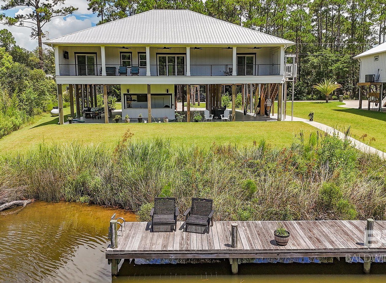 26390 Bayou Dr Elberta, AL 36530  | Single Family